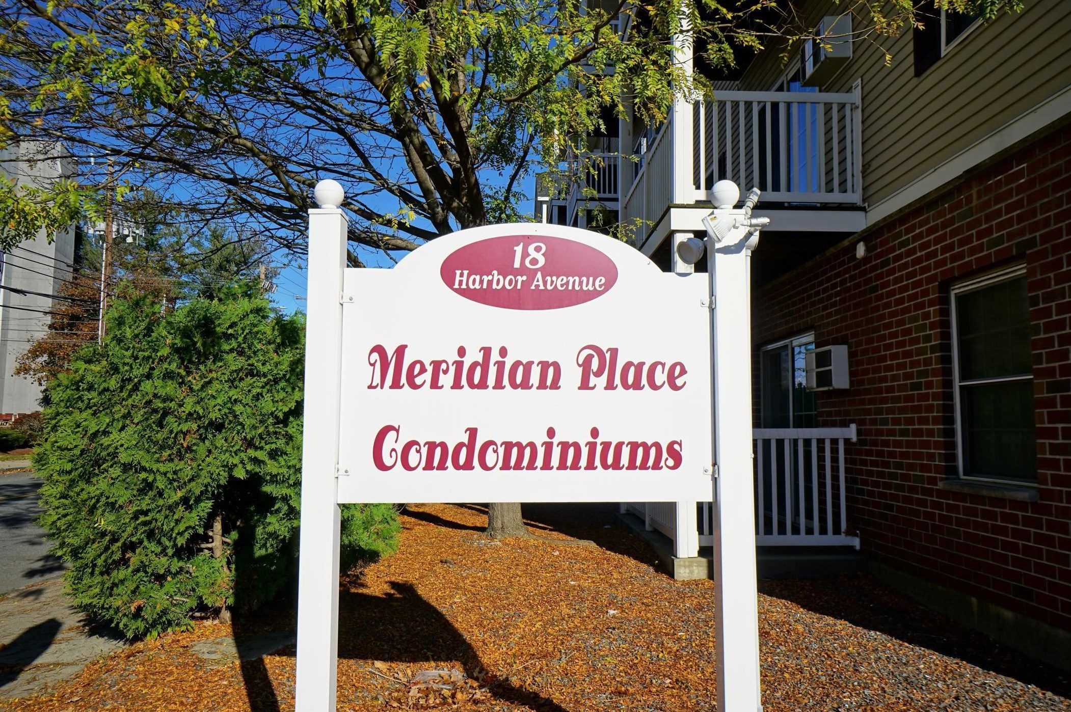 18 Harbor Ave #107, Nashua, NH 03060