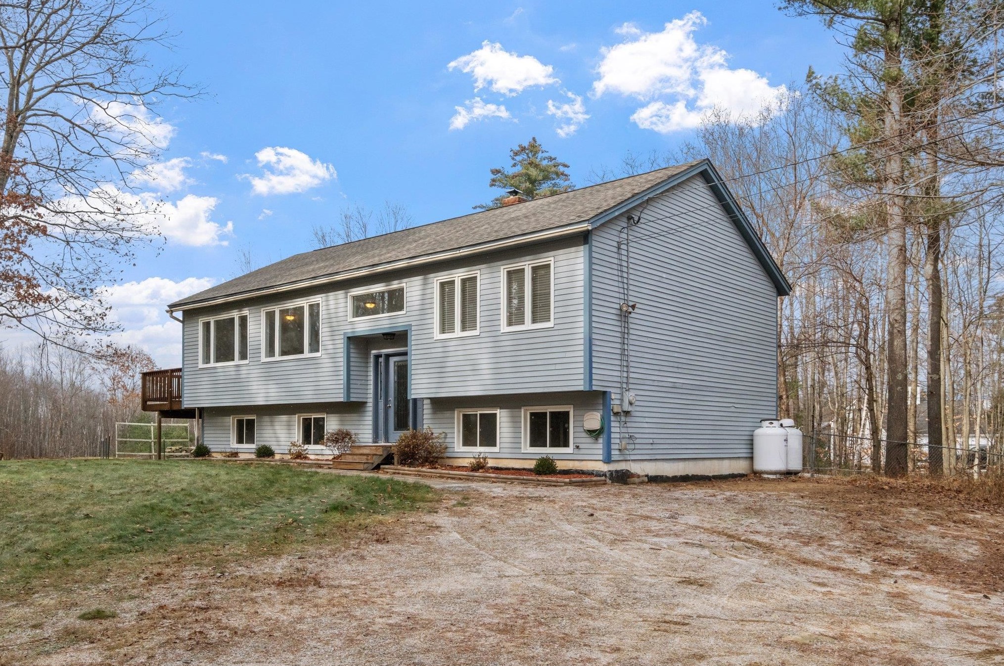 7675 Currier Rd, Concord, NH 03307