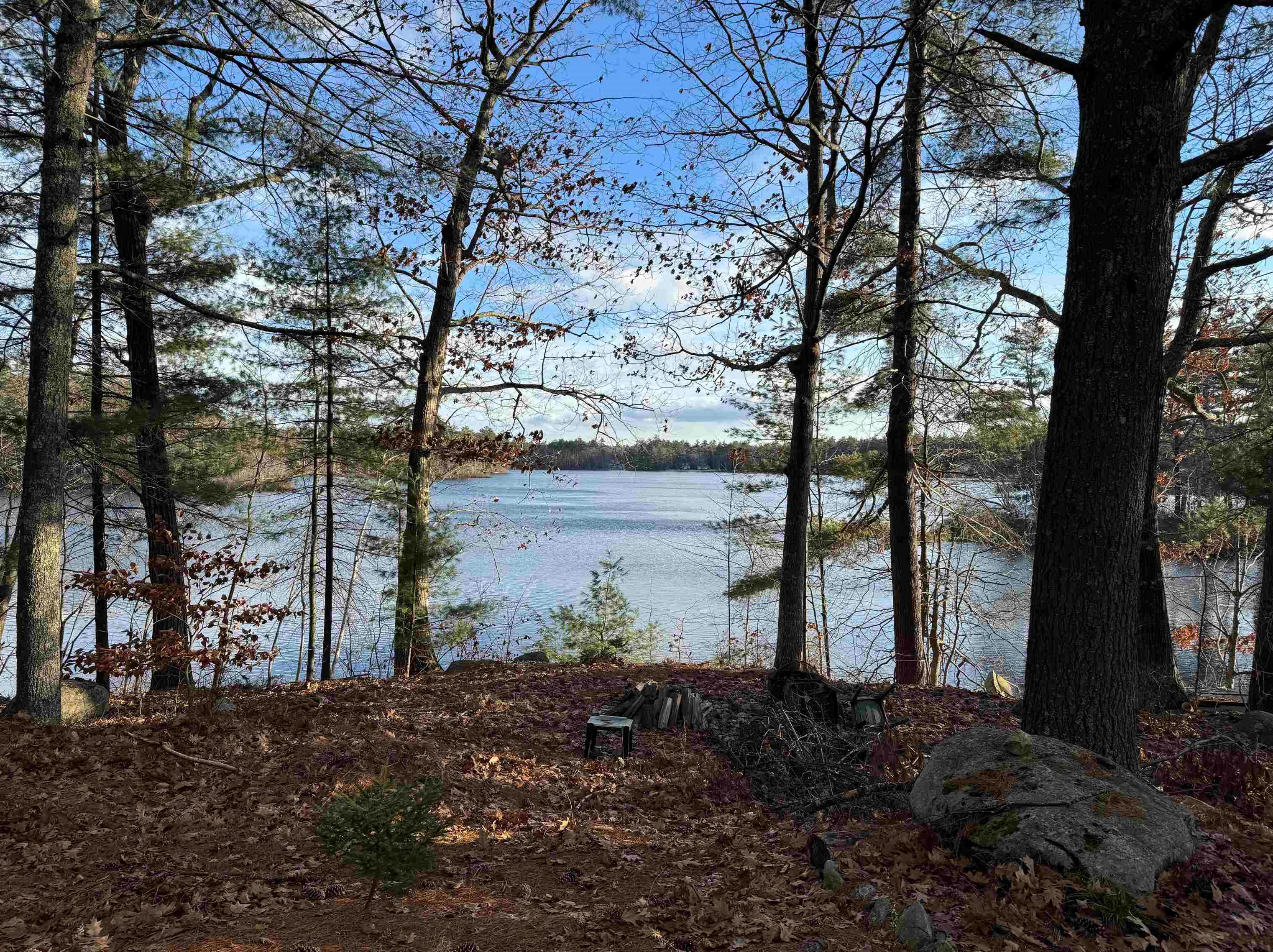 42 Elm St, Ossipee, NH 03864