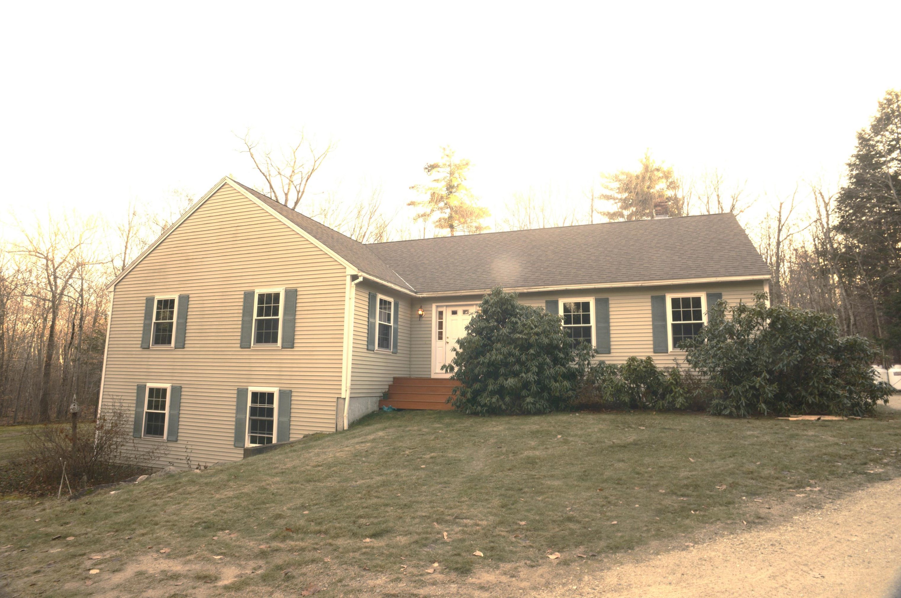 105 Pheasant Dr, Wakefield, NH 03887