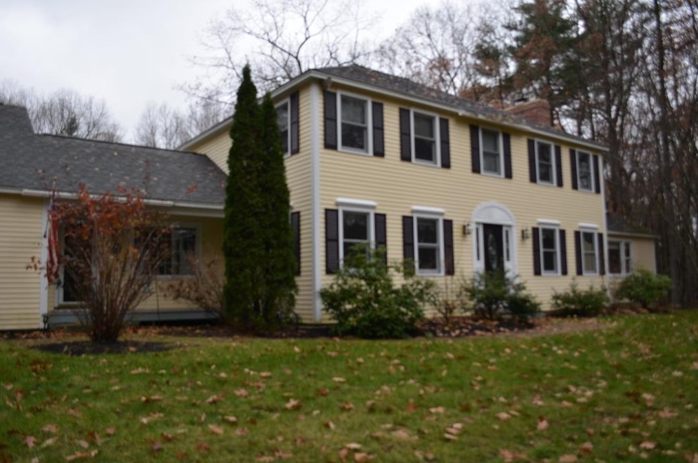 145 Mooar Hill Rd, Hollis, NH 03049