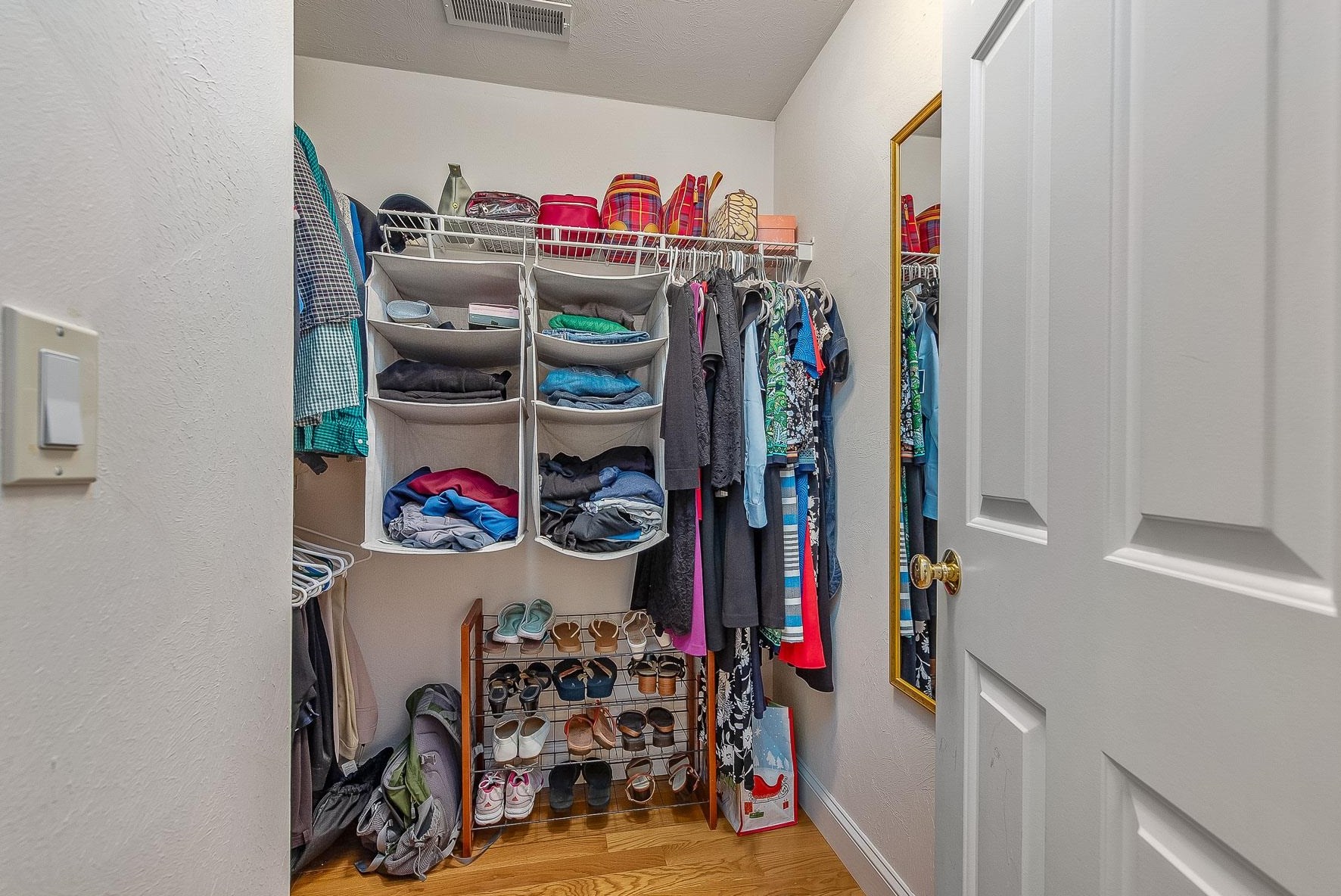 57 Ladyslipper Dr, Newmarket NH 03857-2066 exterior