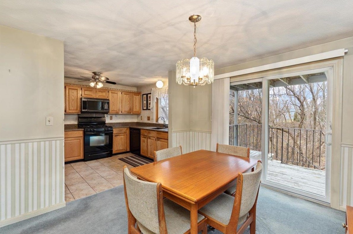 9 Jefferey Ln, Haverhill MA 01832-3154 exterior