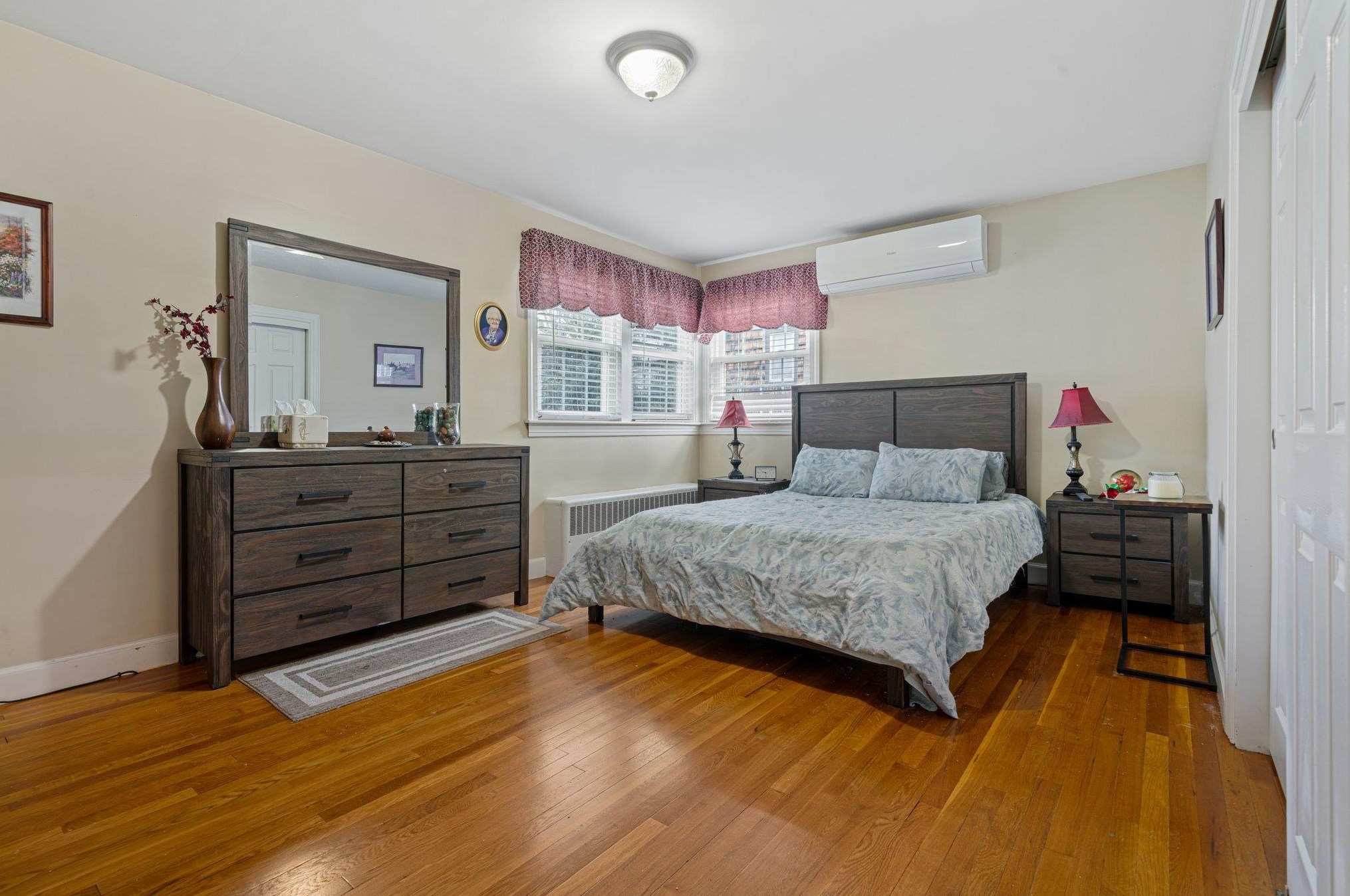 170 Goffstown Rd, Manchester NH 03102-2701 exterior