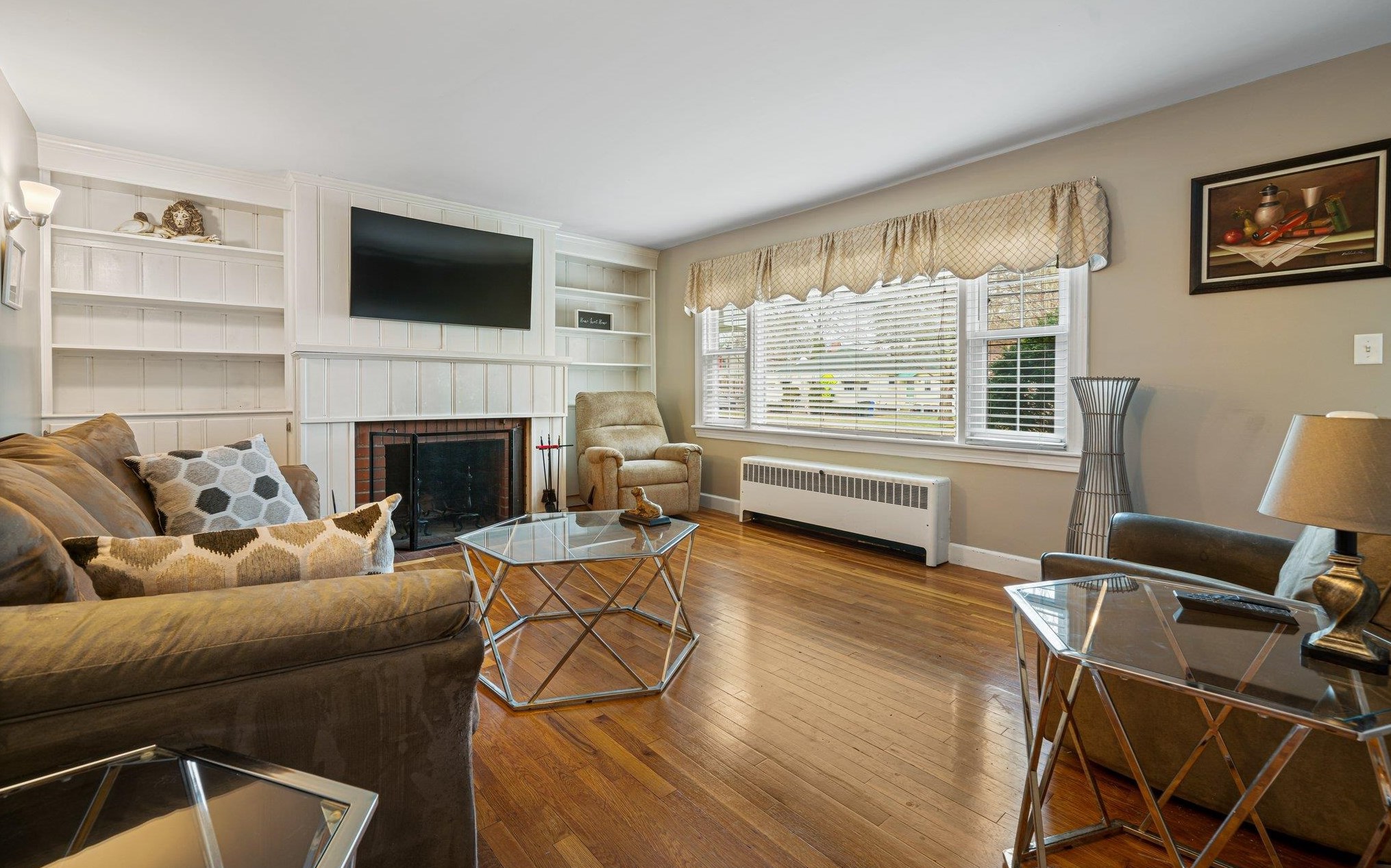 170 Goffstown Rd, Manchester NH 03102-2701 exterior