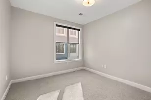 99 Foundry Pl, Portsmouth, NH 03801 - Photo 12