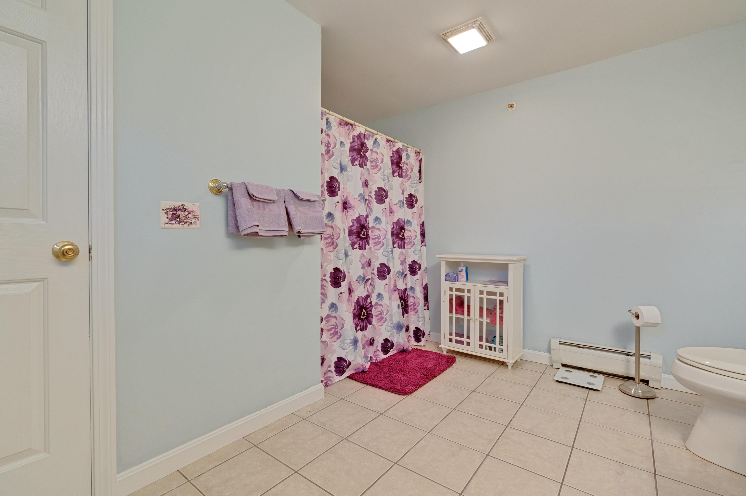 41 Summer St, Nottingham NH  03290-5213 exterior