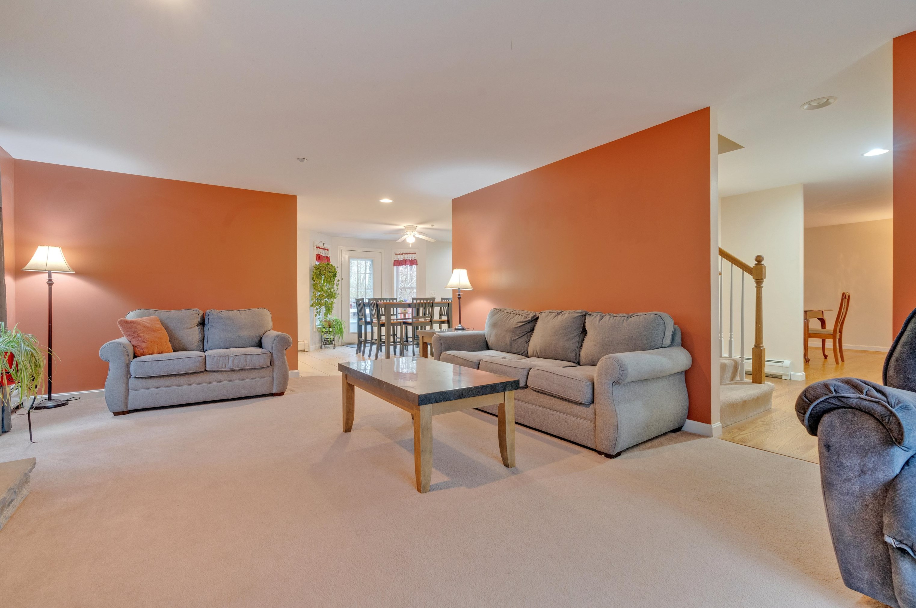 41 Summer St, Nottingham NH  03290-5213 exterior