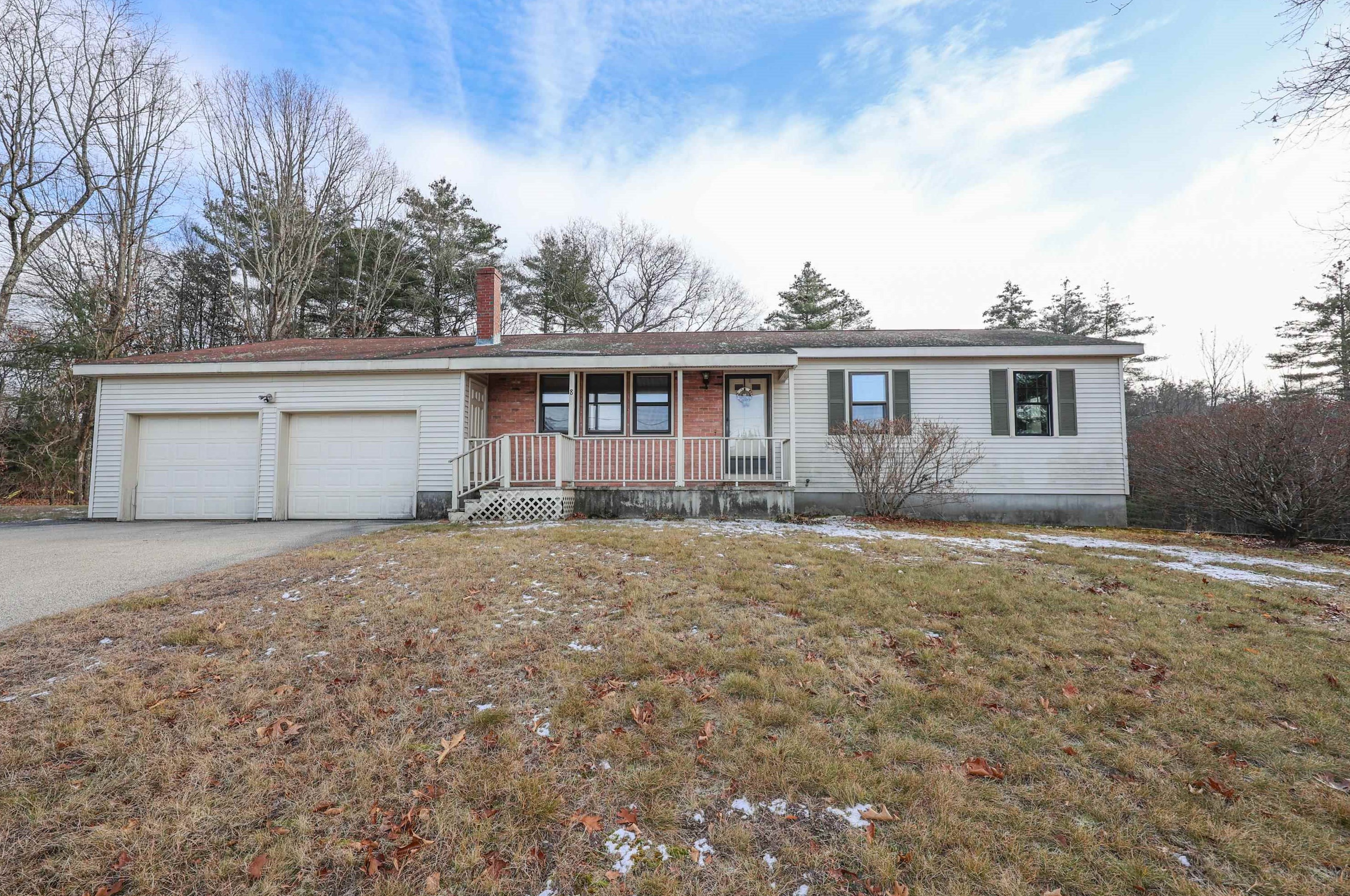 8 Nichols Ave, Brookline, NH 03033