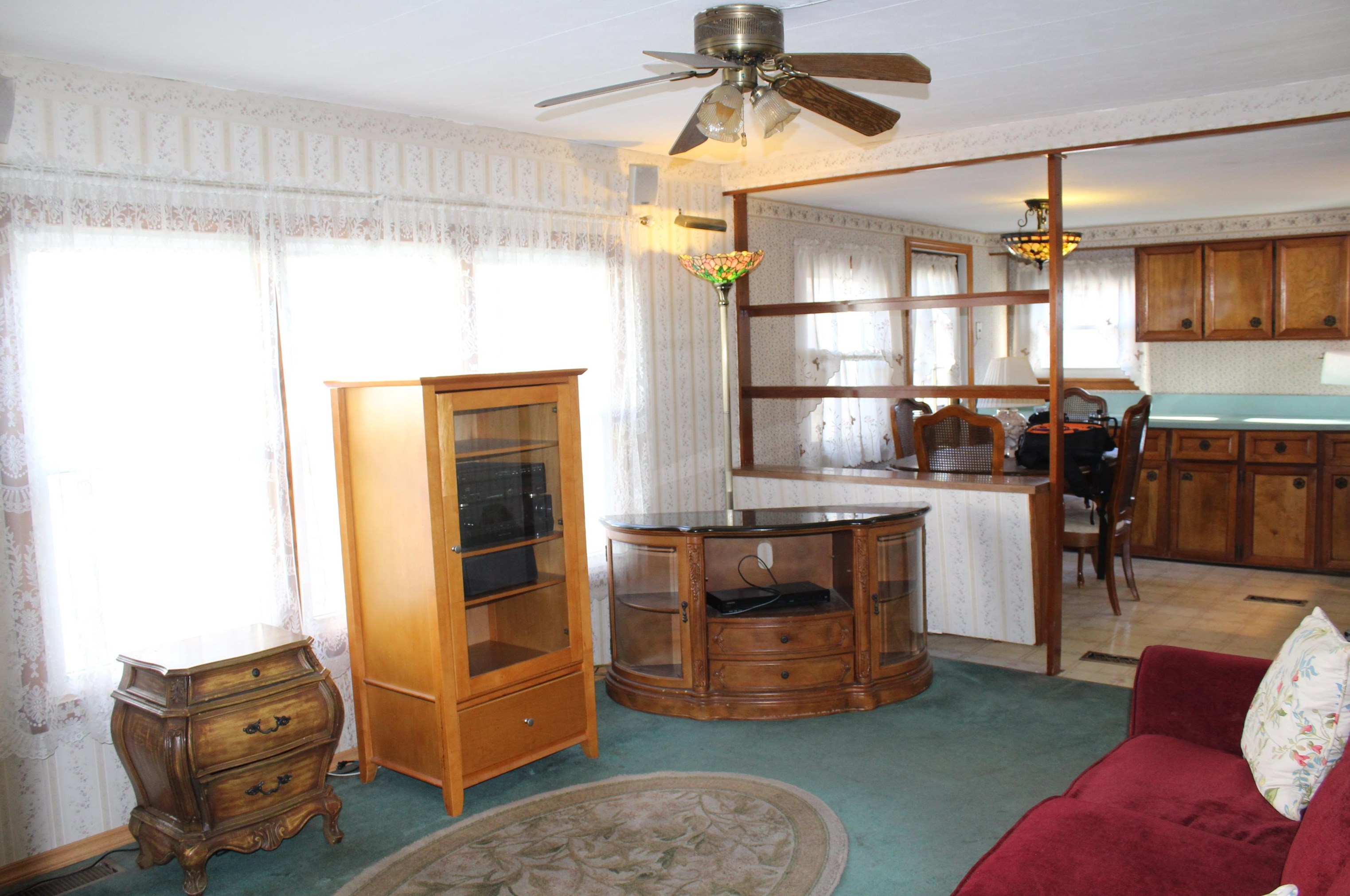 65 Marlette Ave, Manchester NH  03106-1708 exterior