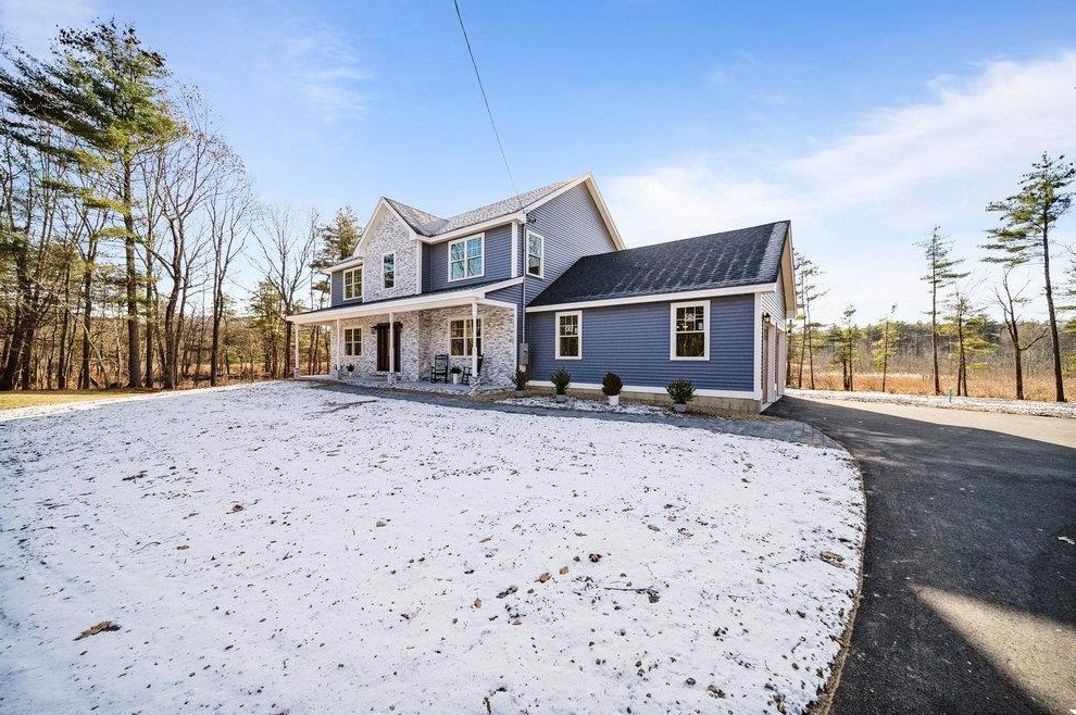 5 Lester Ln, Derry, NH 03038