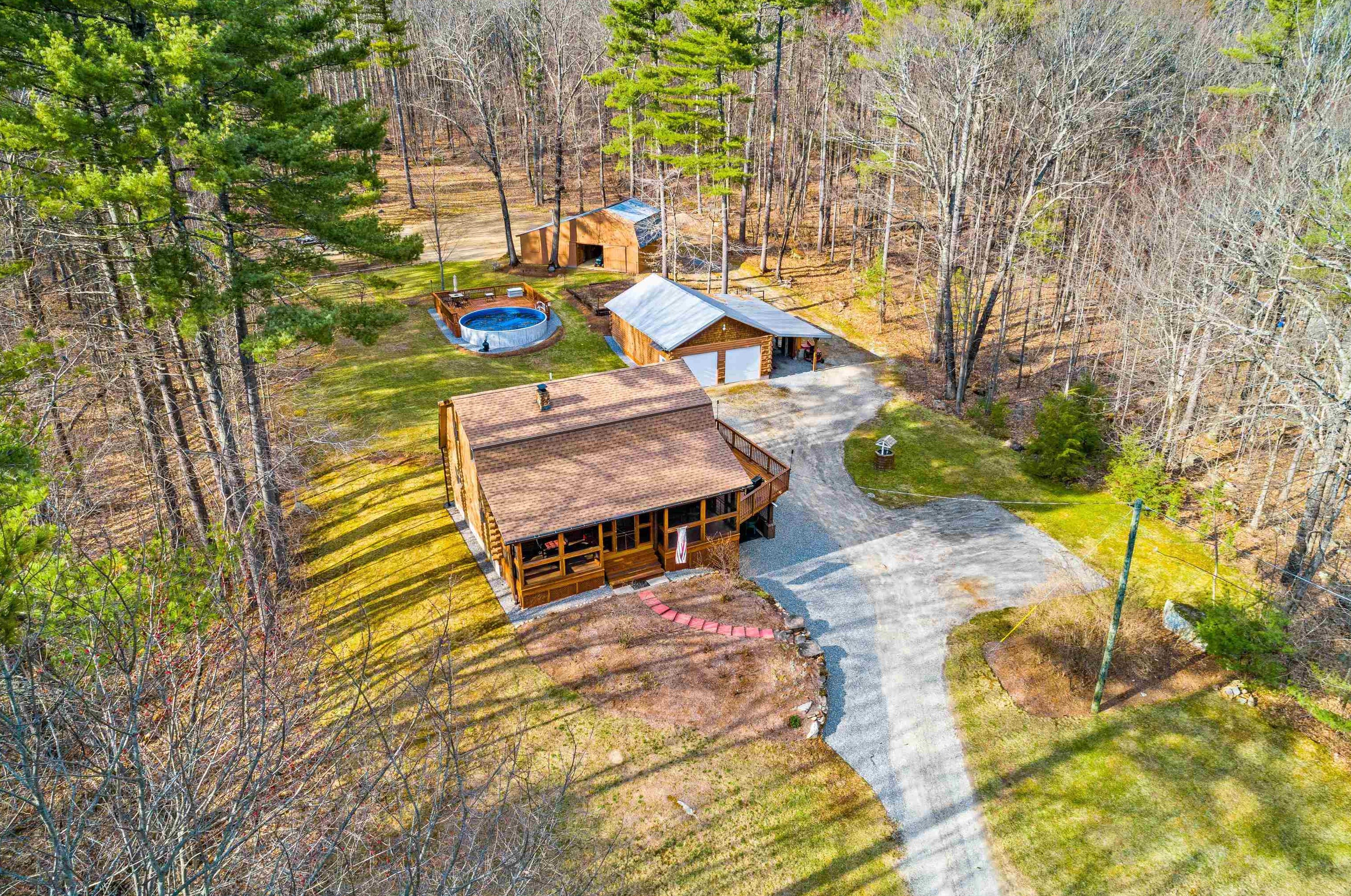 265 Colby Rd, Weare, NH 03281
