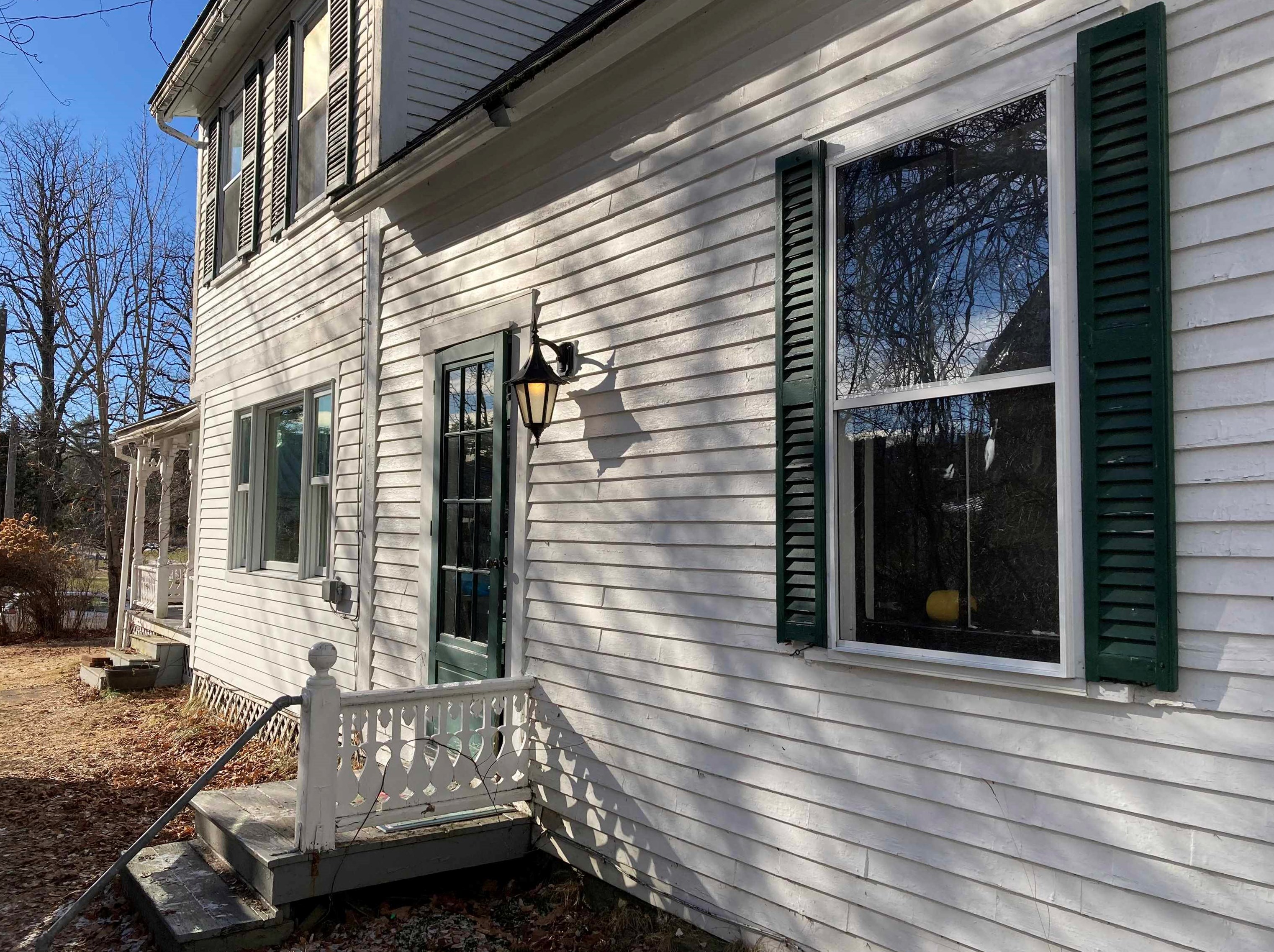 41 Library Rd, Grafton, NH 03240