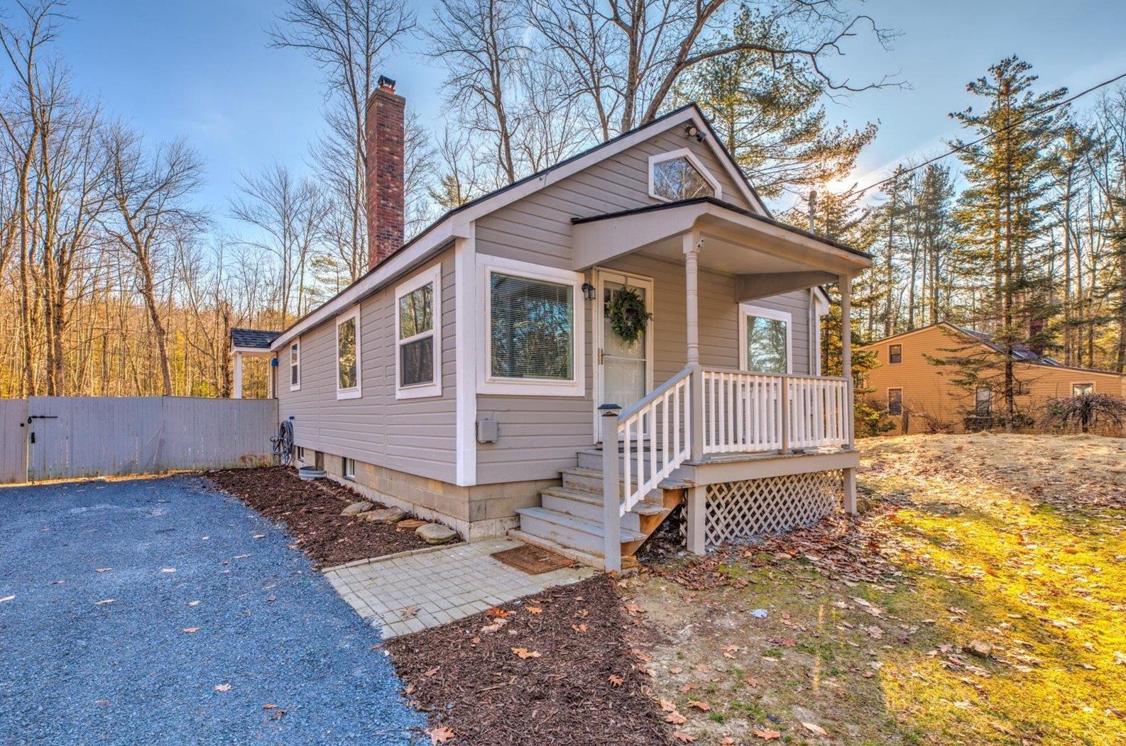 369 E Lake Rd, Fitzwilliam, NH 03447