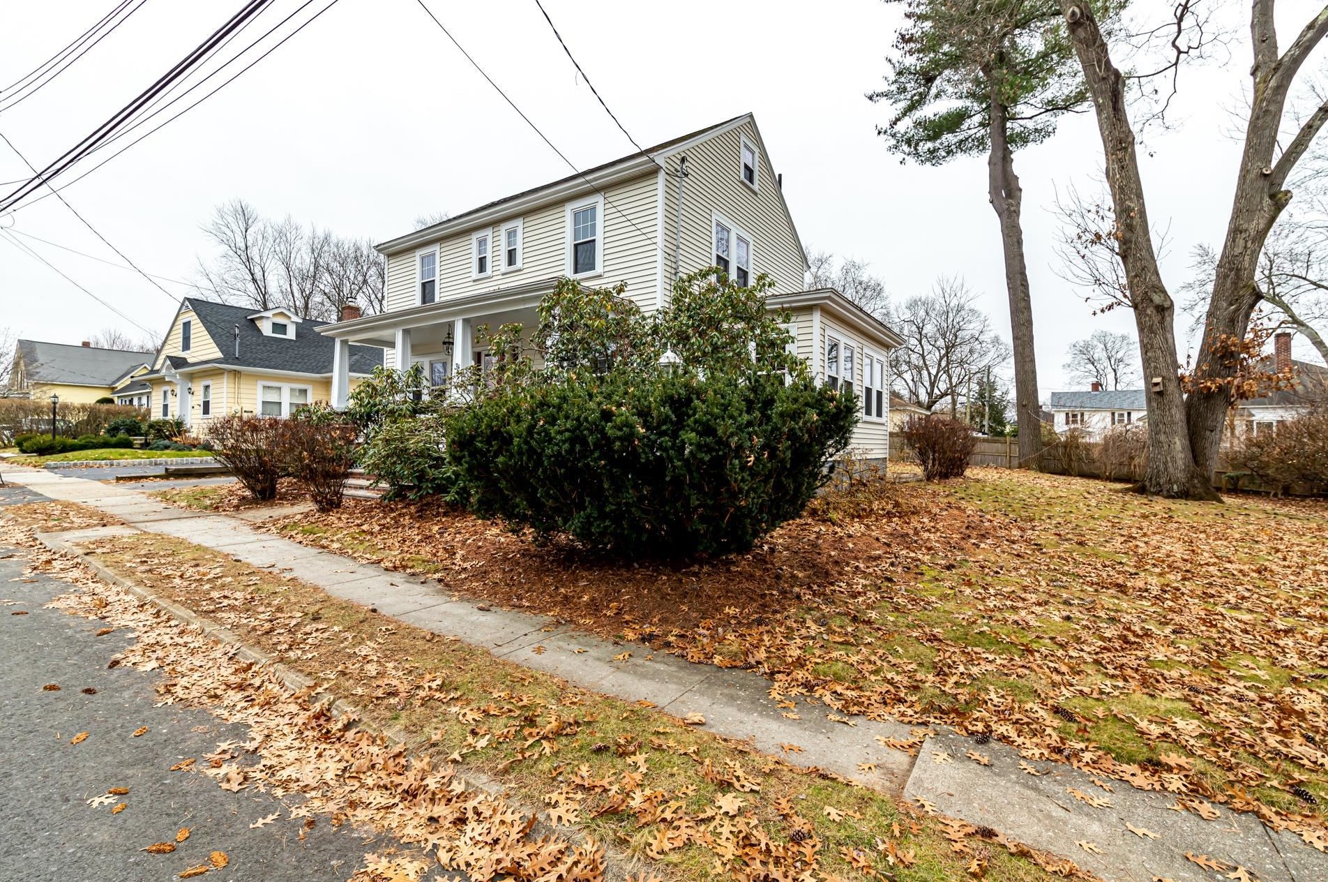 38 Revere St, Nashua, NH 03060