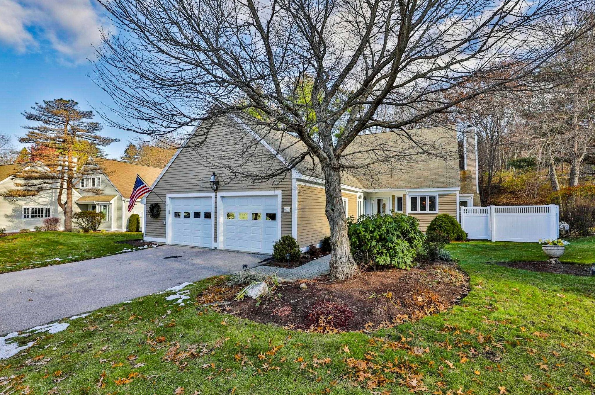 557 Straw Hill Rd #557, Manchester, NH 03104