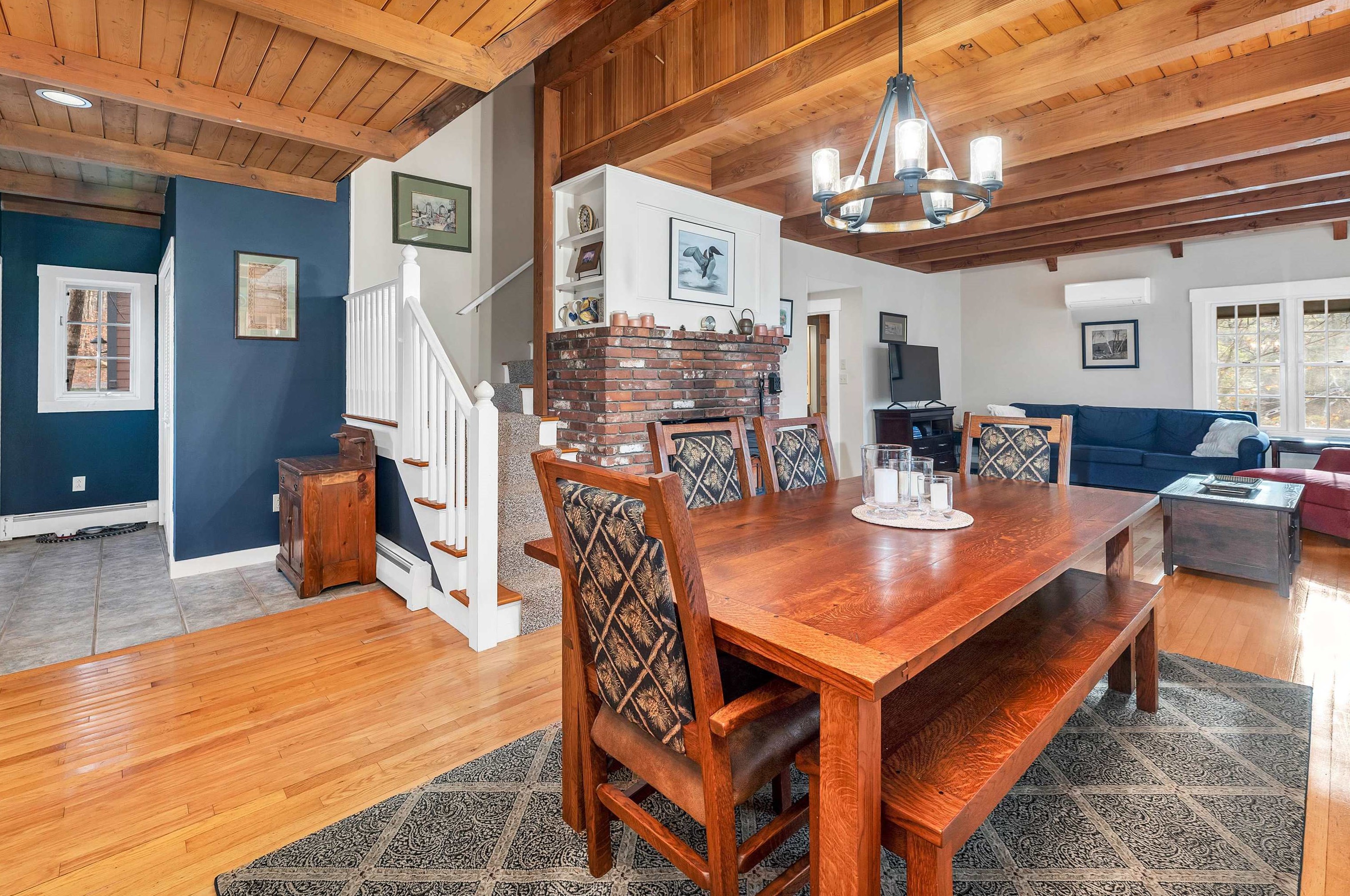180 Black Cat Island Rd, Moultonborough NH  03254-4014 exterior