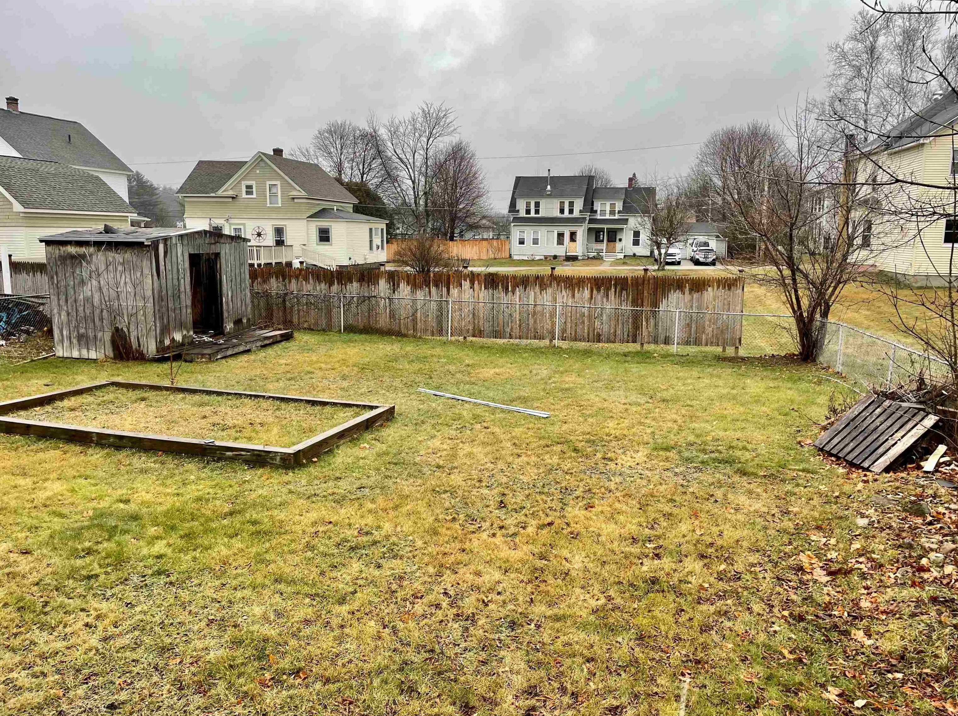 7 Mascot St, Shelburne, NH 03581