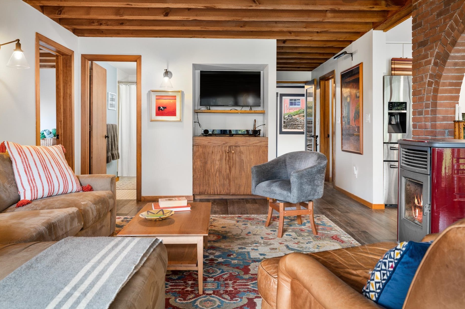 43 Pico Rd, Lyme NH  03768-3815 exterior