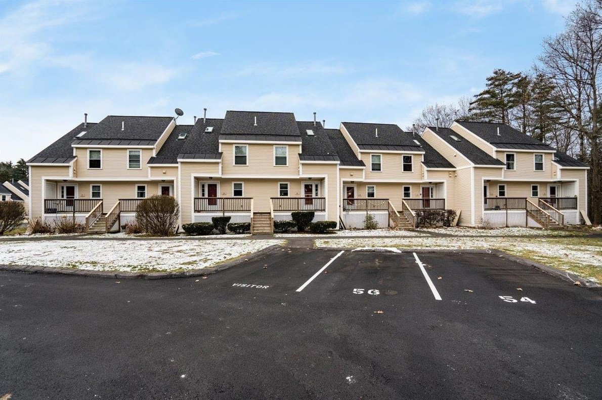 70 Modena Dr, Concord, NH 03303