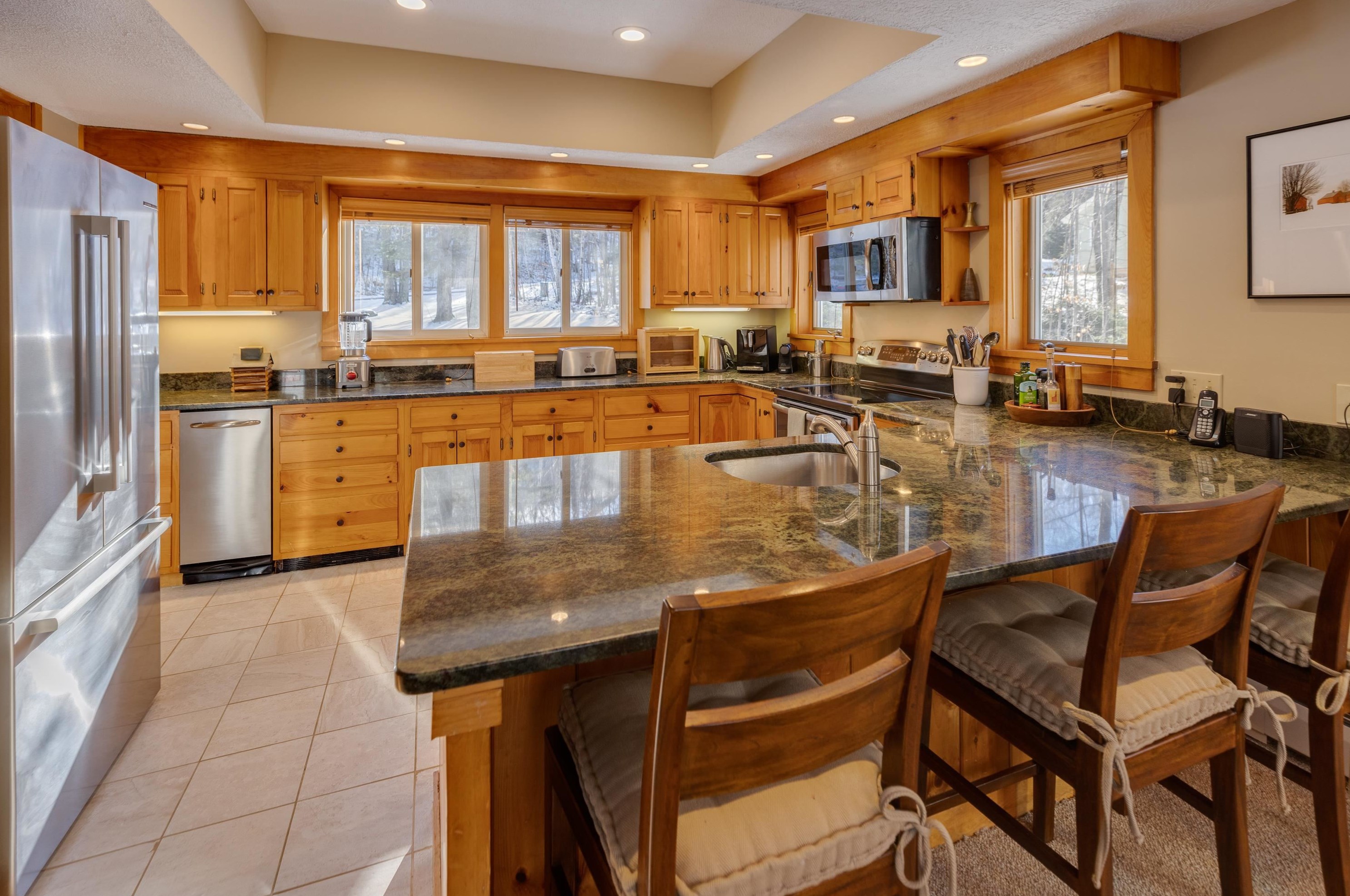 86 Loon Brook Rd, Lincoln, NH 03251