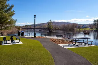 101 Maple Street, Berlin, NH 03570 - Photo 8