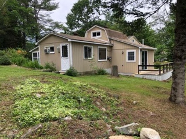 70 Ledge Rd, Landaff, NH 03585