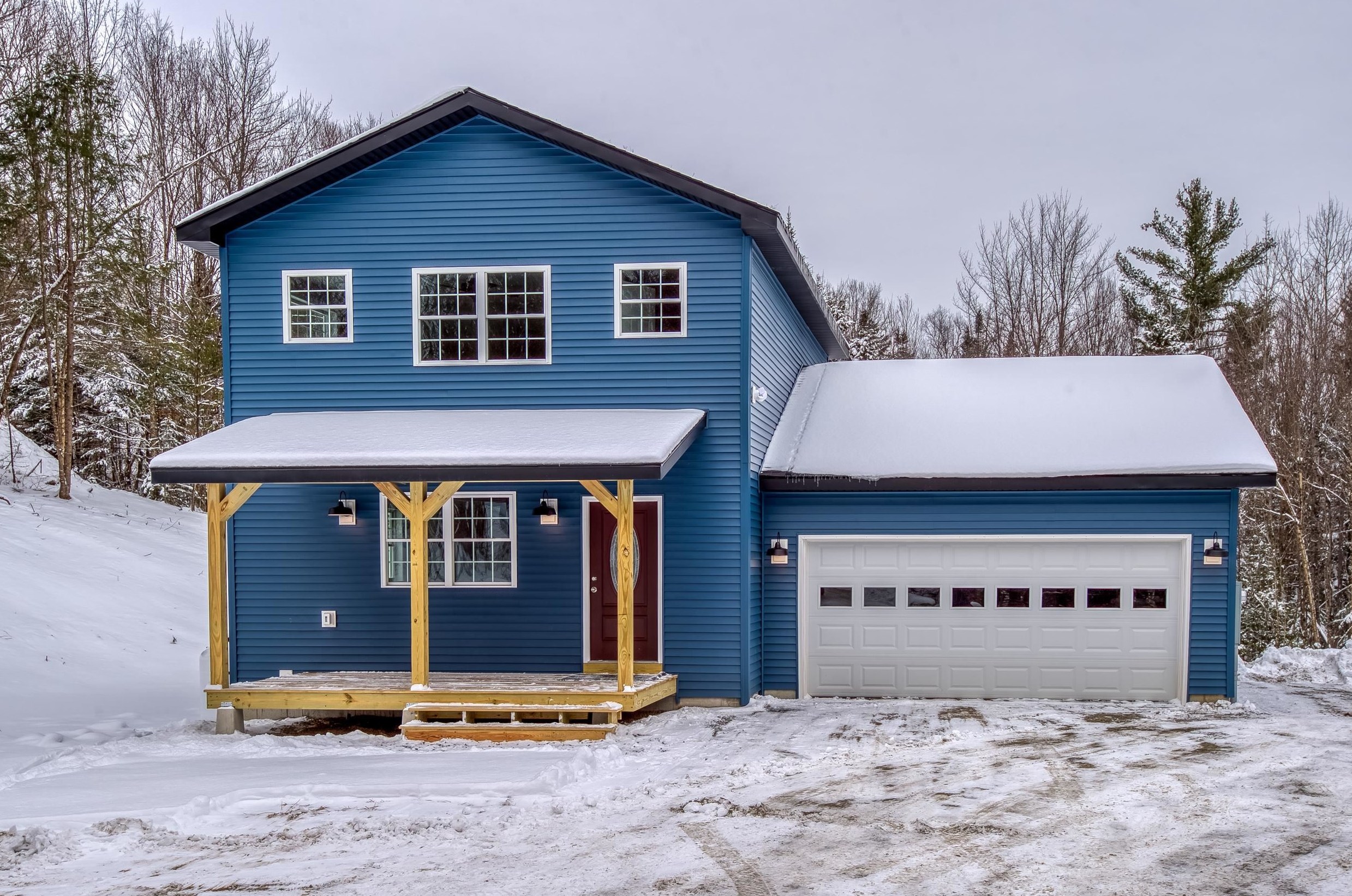 106 Point Of View Dr, Littleton, NH 03561 exterior