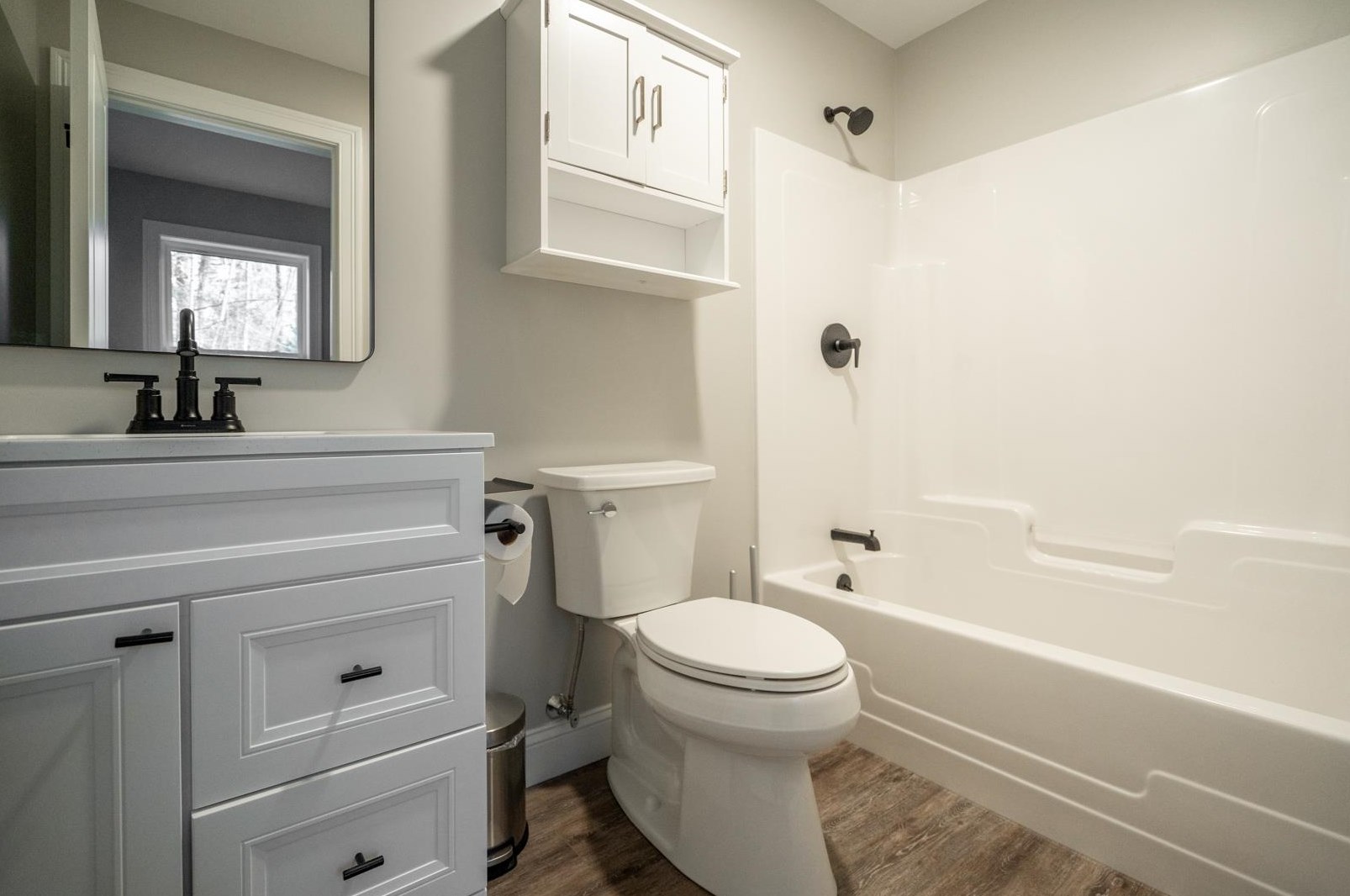 145 4 St, Dover NH 03820-2900 exterior