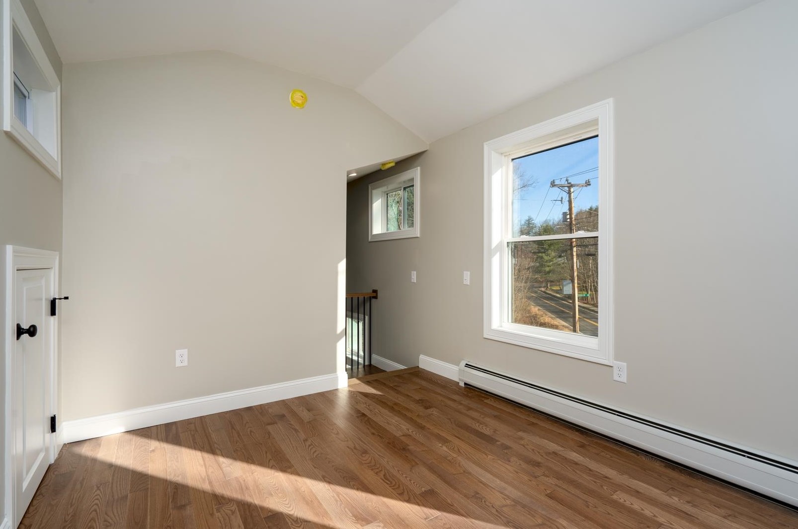 145 4 St, Dover NH 03820-2900 exterior