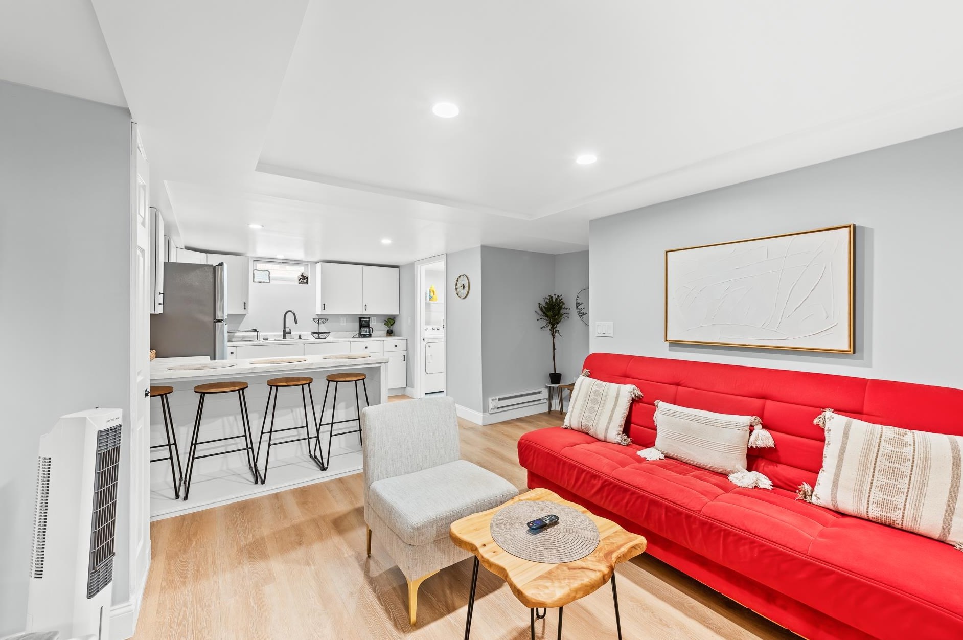 1250 Beech St, Manchester NH  03104-2122 exterior