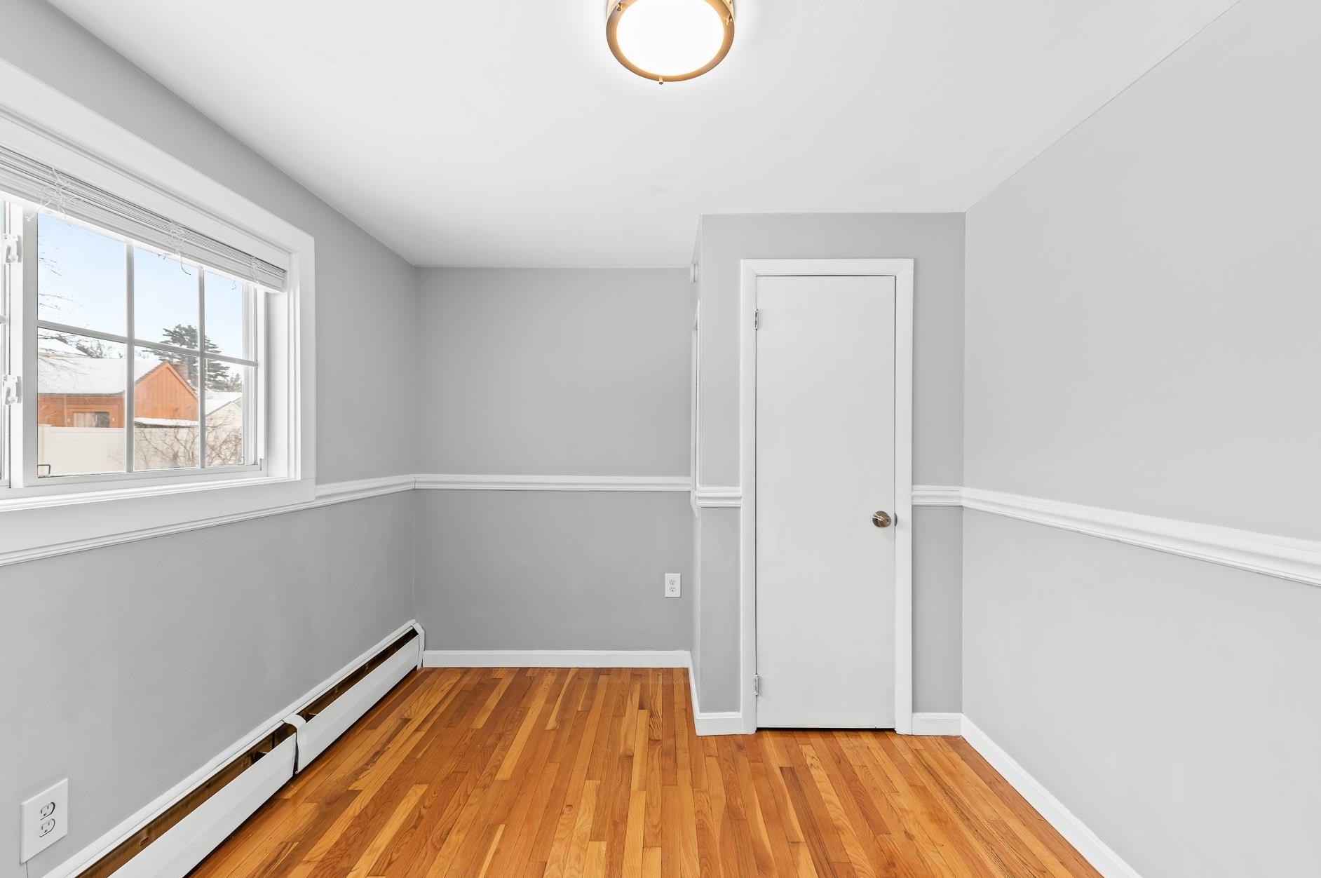 1250 Beech St, Manchester NH  03104-2122 exterior