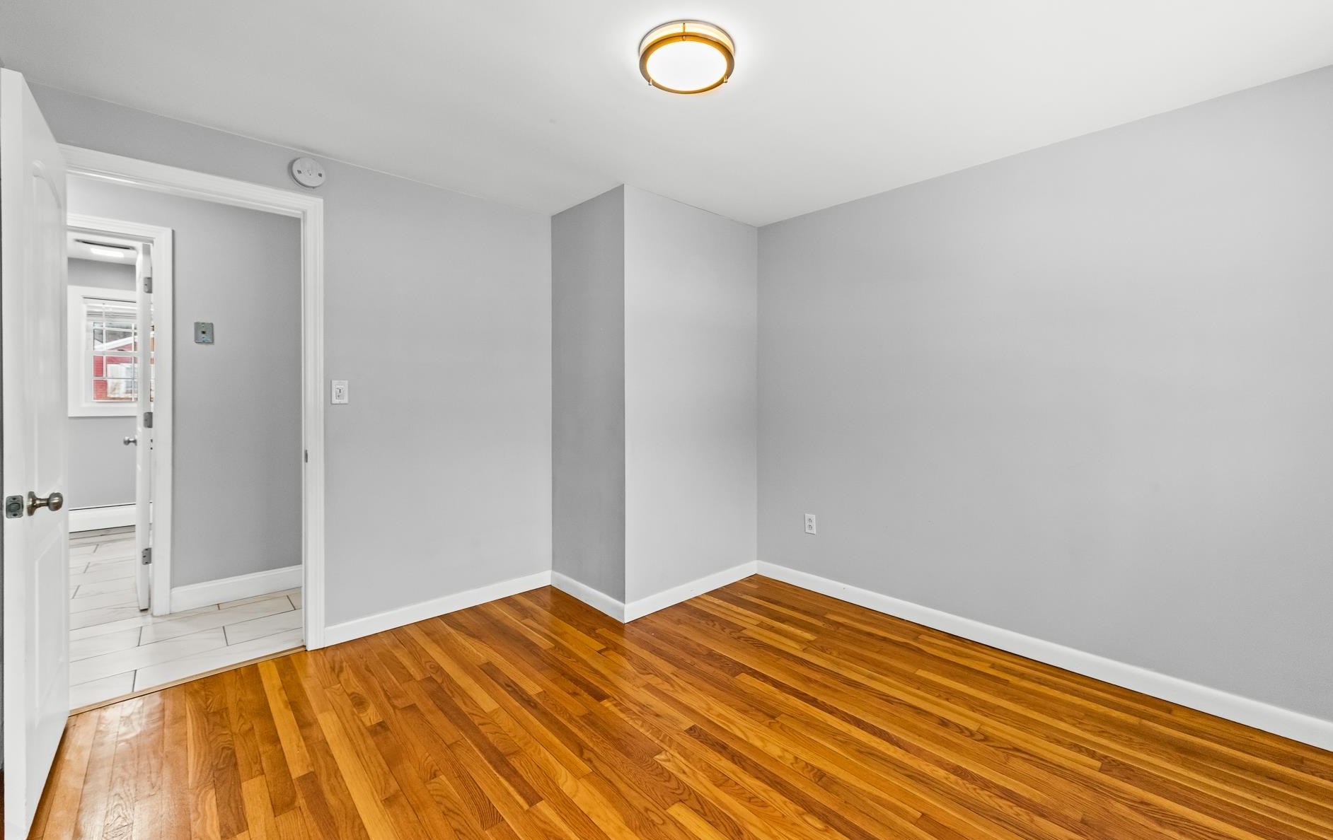 1250 Beech St, Manchester NH  03104-2122 exterior