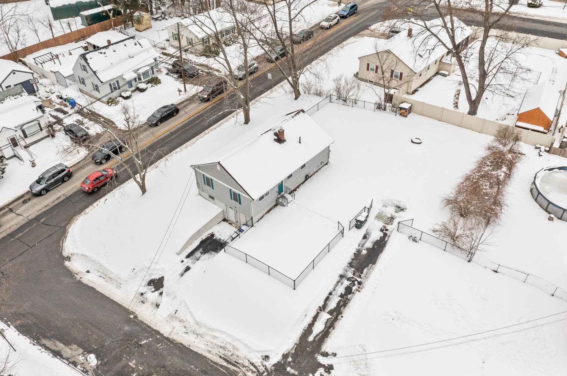 1250 Beech St, Manchester NH  03104-2122 exterior