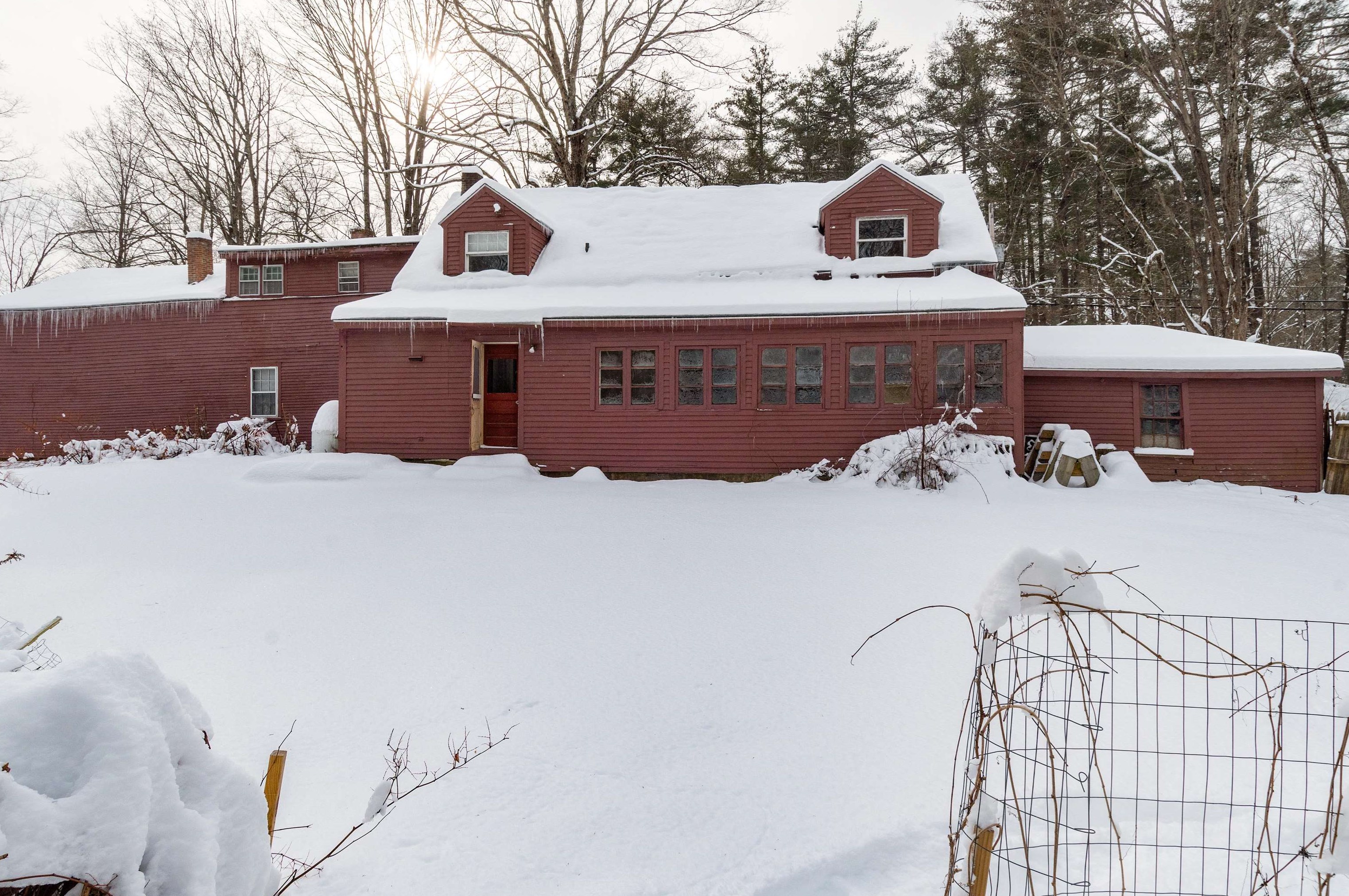 15 Meetinghouse Hill Rd, Brookline, NH 03033