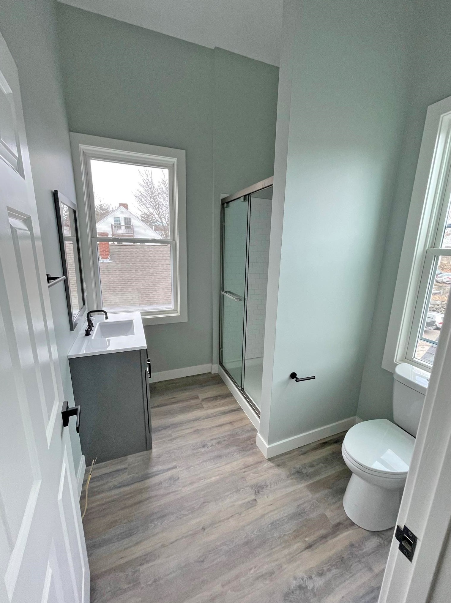 86 Main St, Newmarket, NH 03857