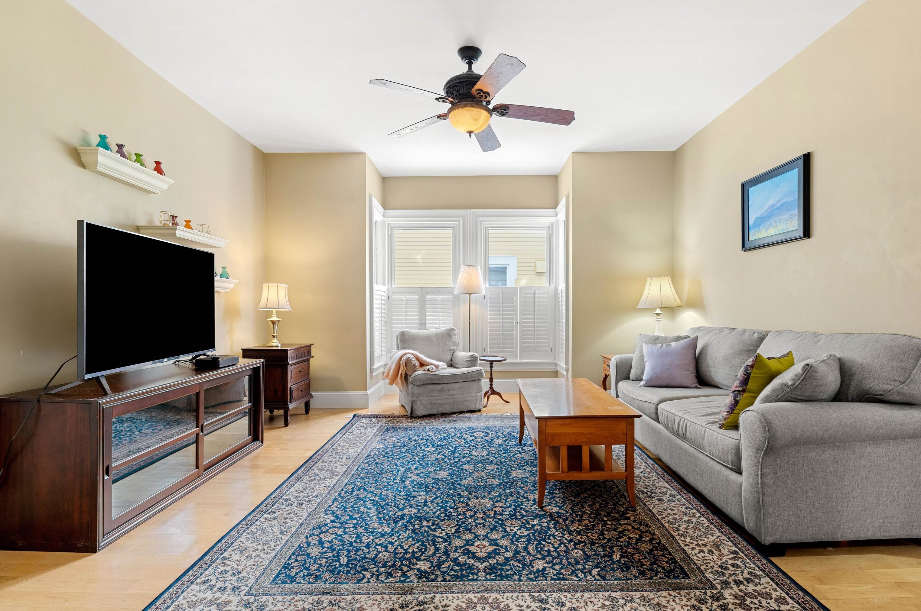 210 Cabot St #1, Portsmouth, NH 03801
