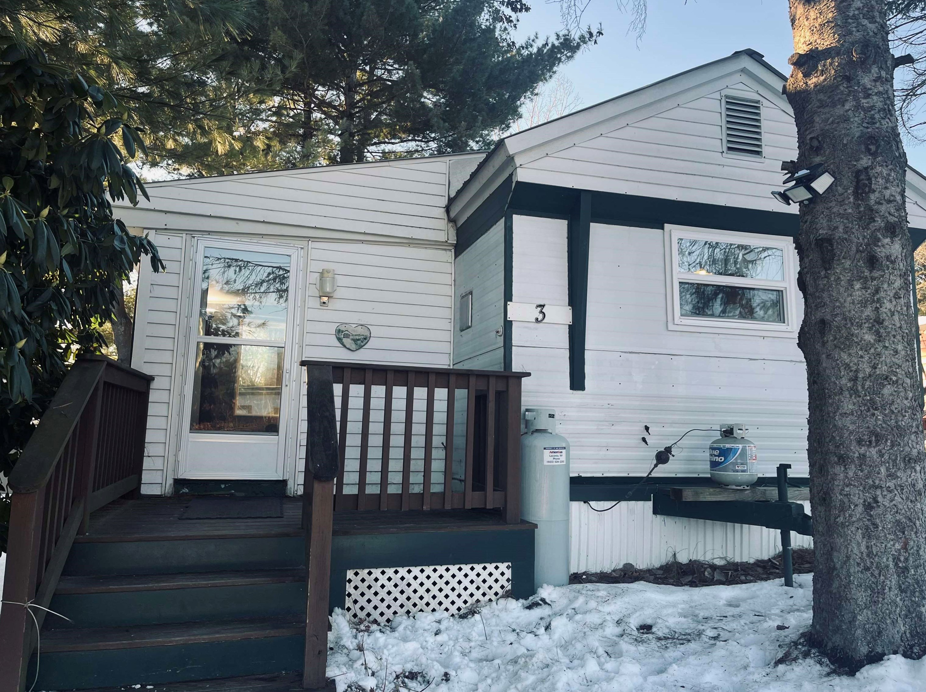 1424 Lake Shore Rd, Laconia, NH 03249