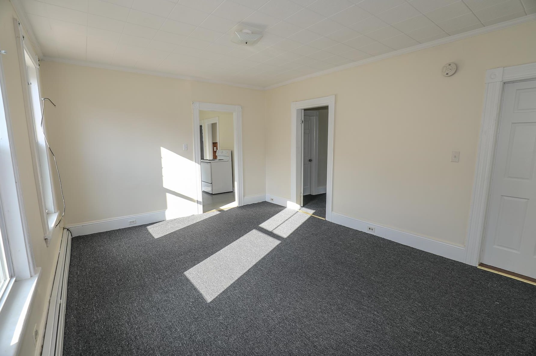 174 Grn St, Manchester NH 03106-2611 exterior