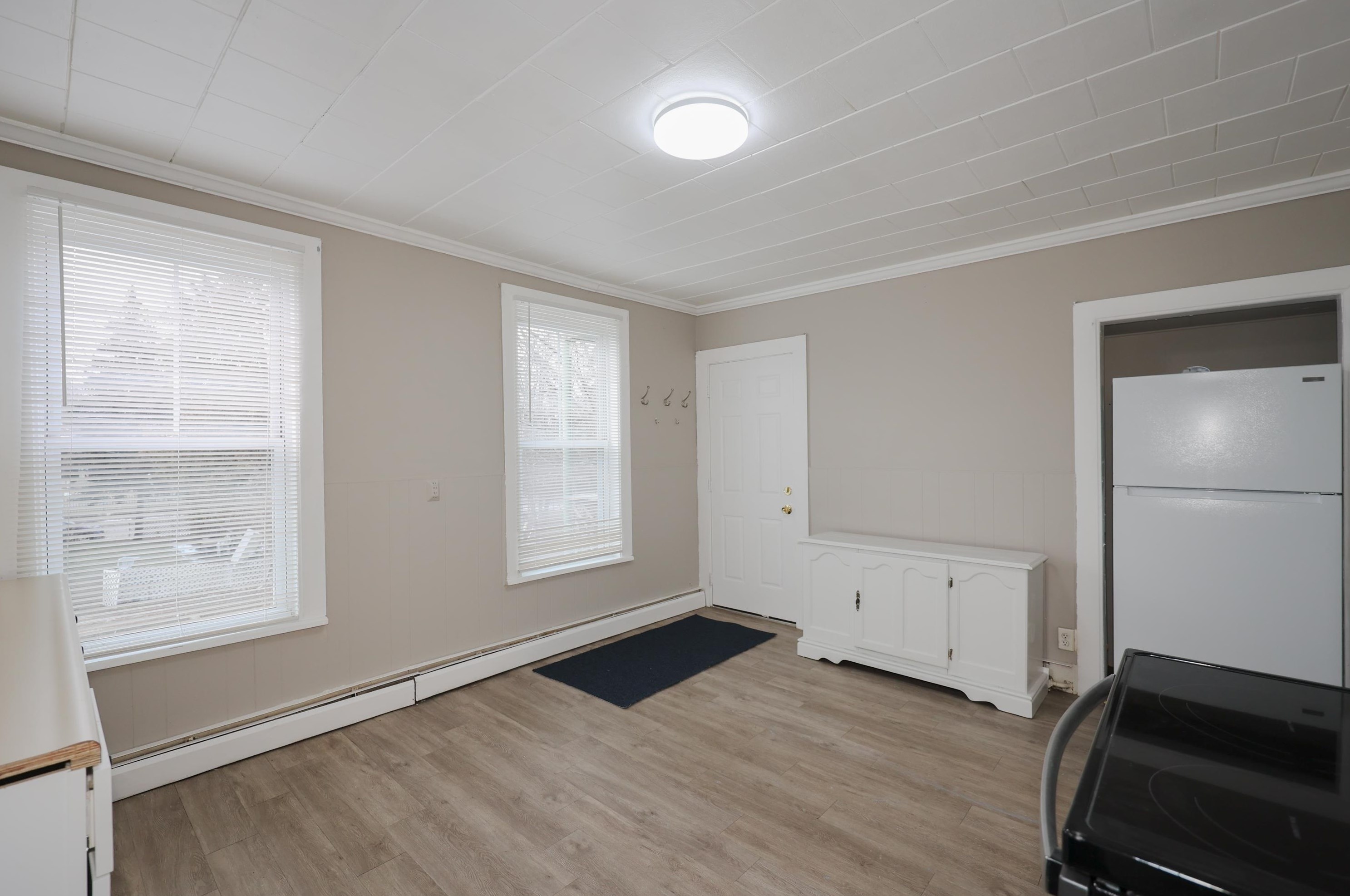 174 Grn St, Manchester NH 03106-2611 exterior