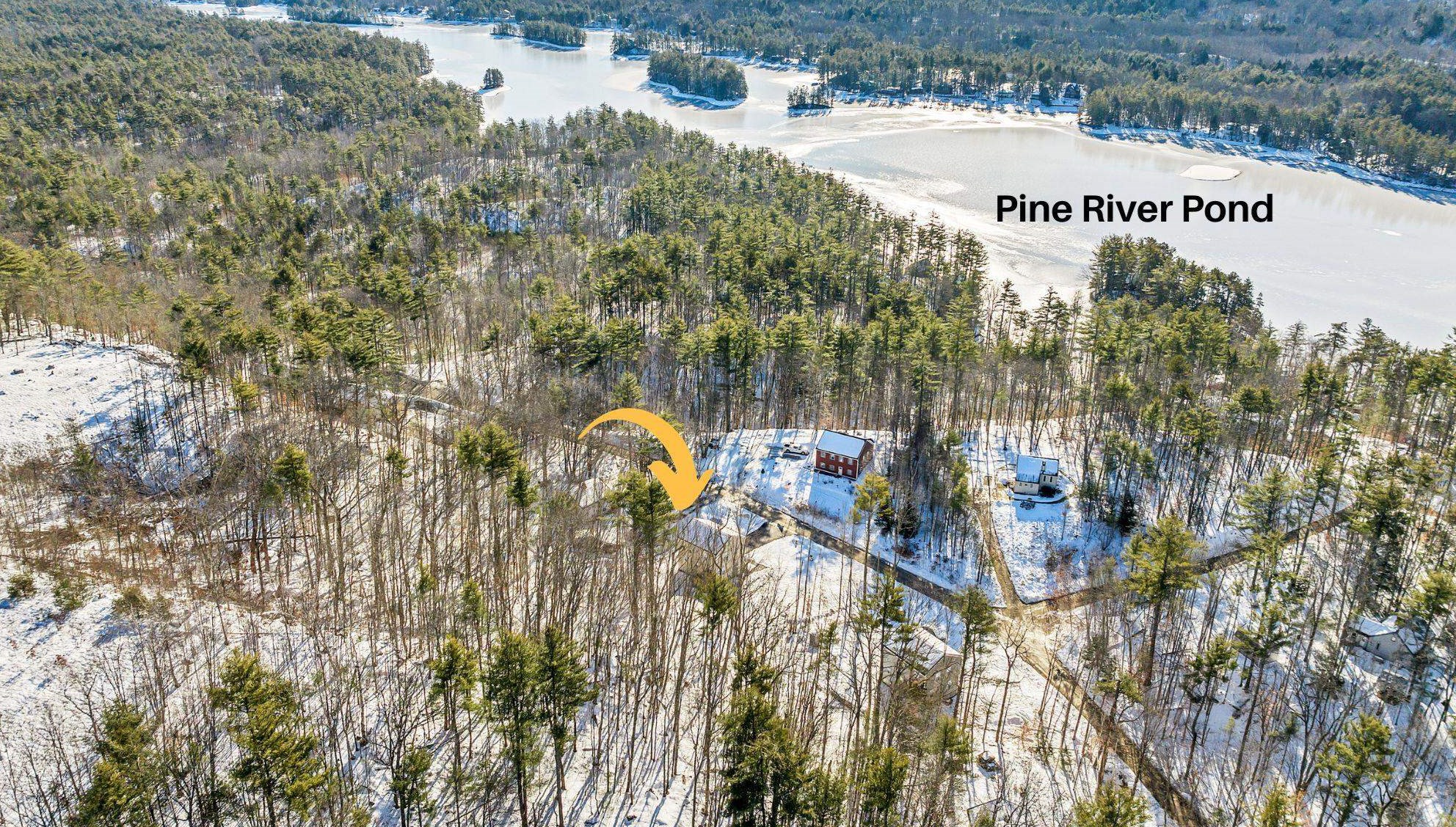 61 Anne Ln, Wakefield, NH 03872