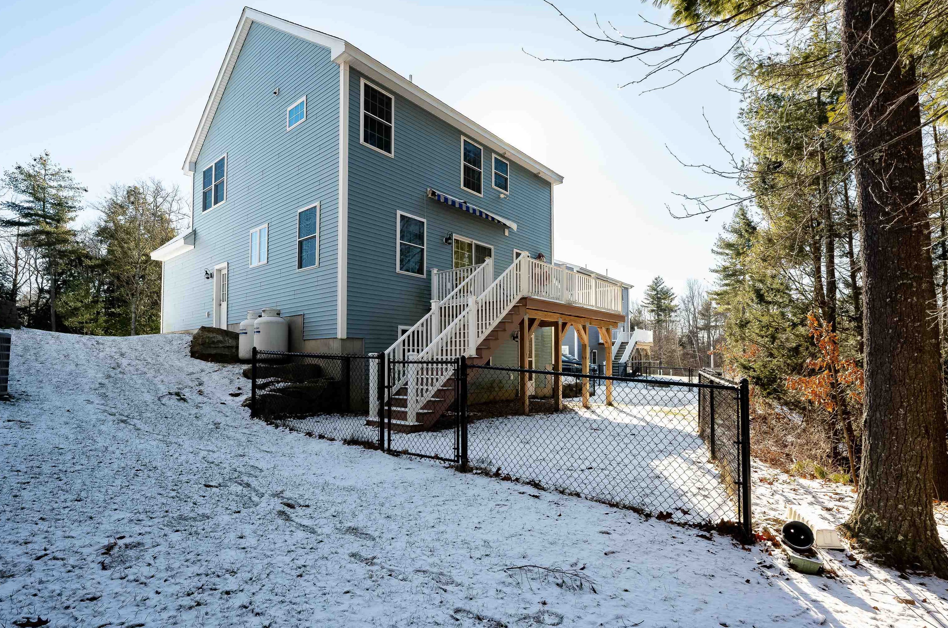 46 Constitution Way, Rochester NH  03867-5252 exterior