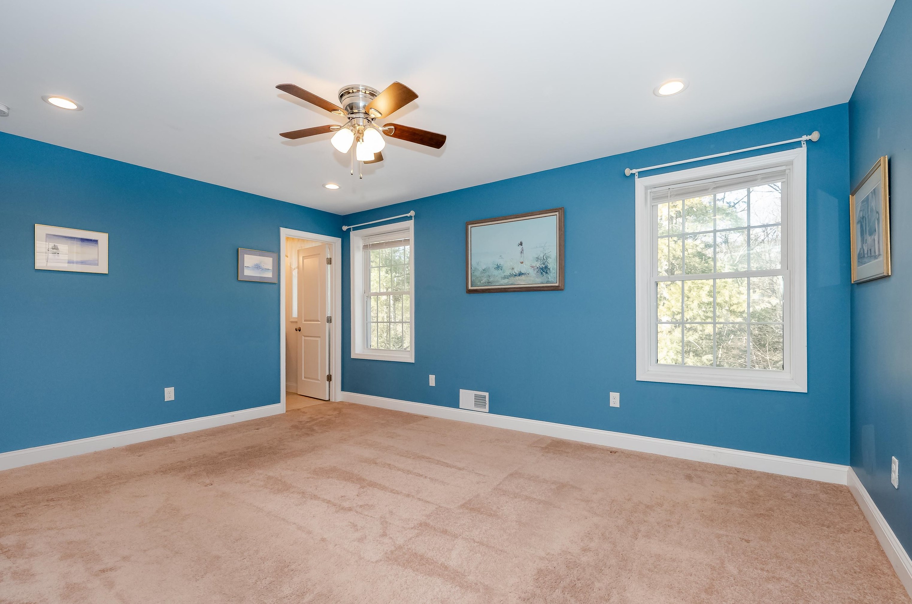 46 Constitution Way, Rochester NH  03867-5252 exterior
