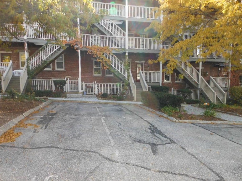 125 Merrimack St, Manchester NH  03101-2326 exterior