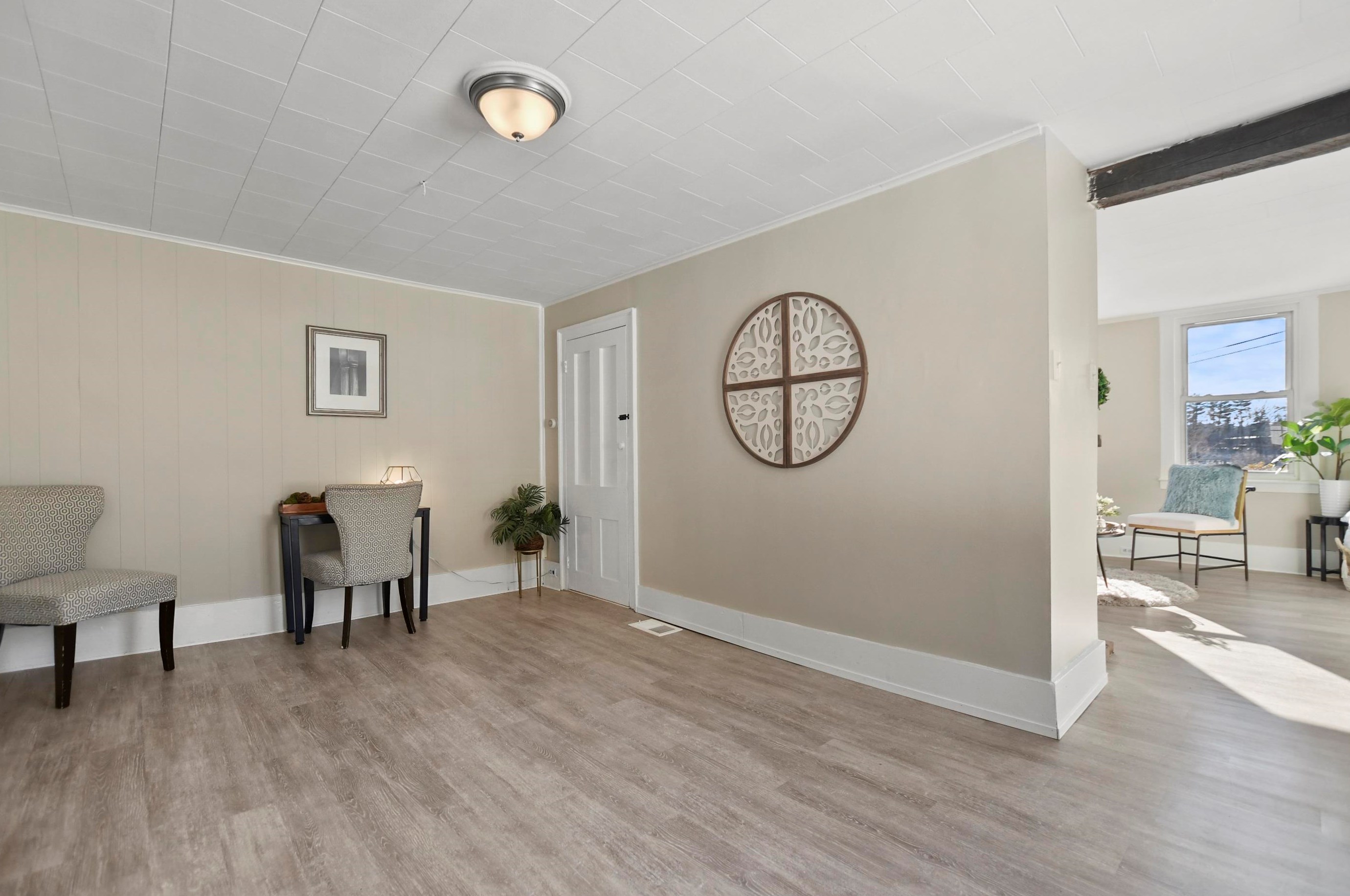 30 Dundee Ave, Manchester NH  03106-1426 exterior