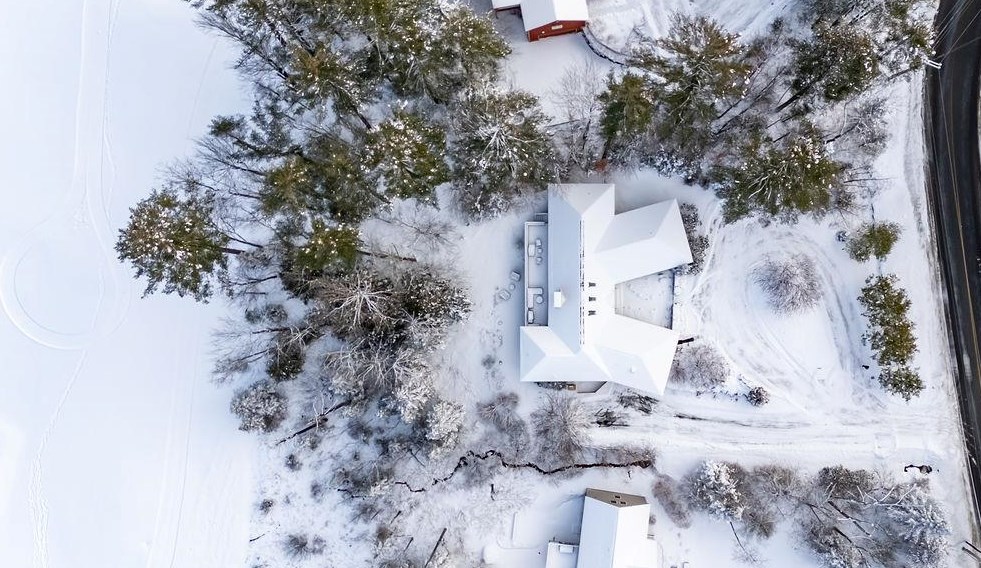 11 Greensward Dr, Grantham, NH 03753