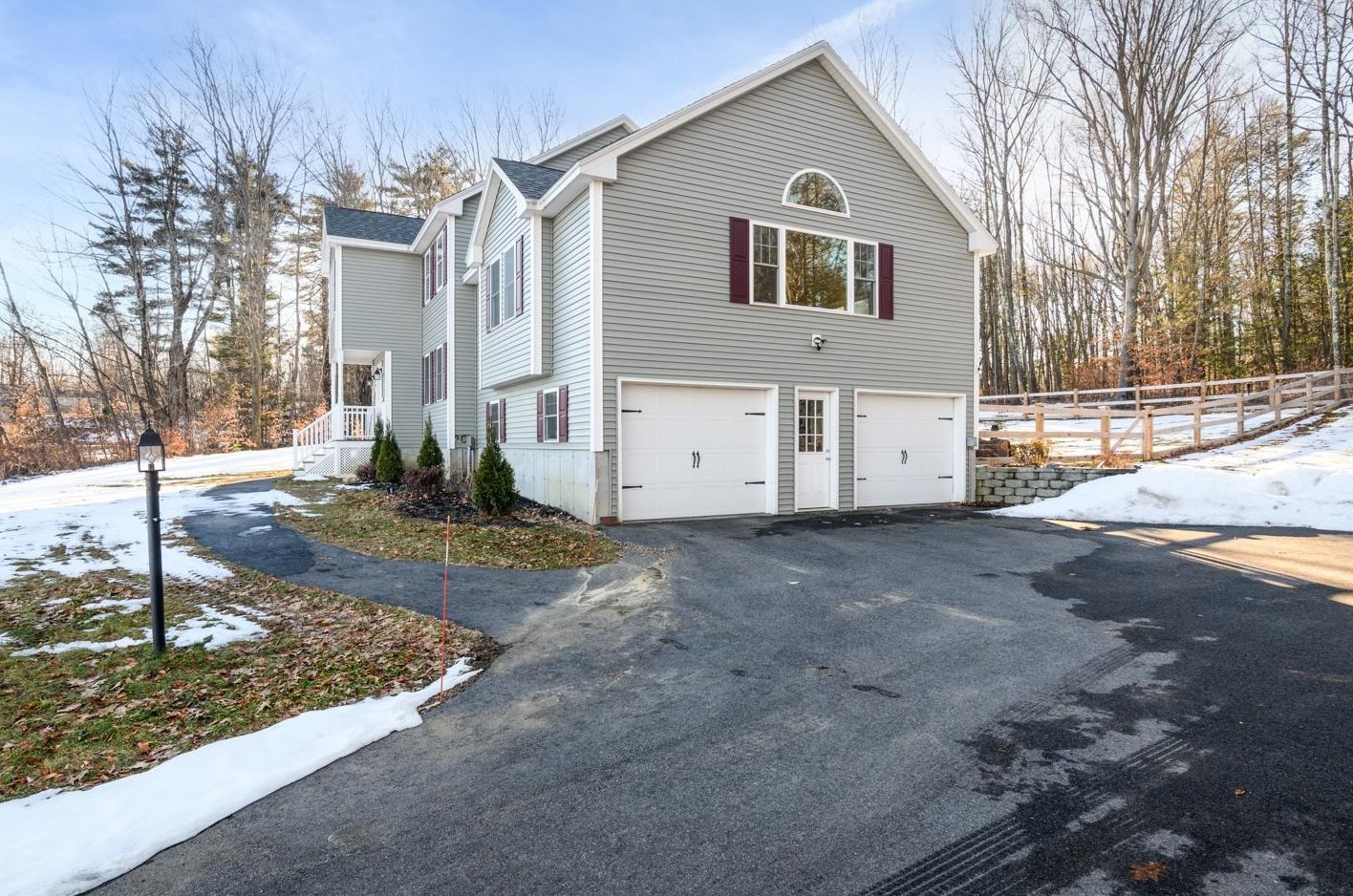 639 Main St, Danville, NH 03819