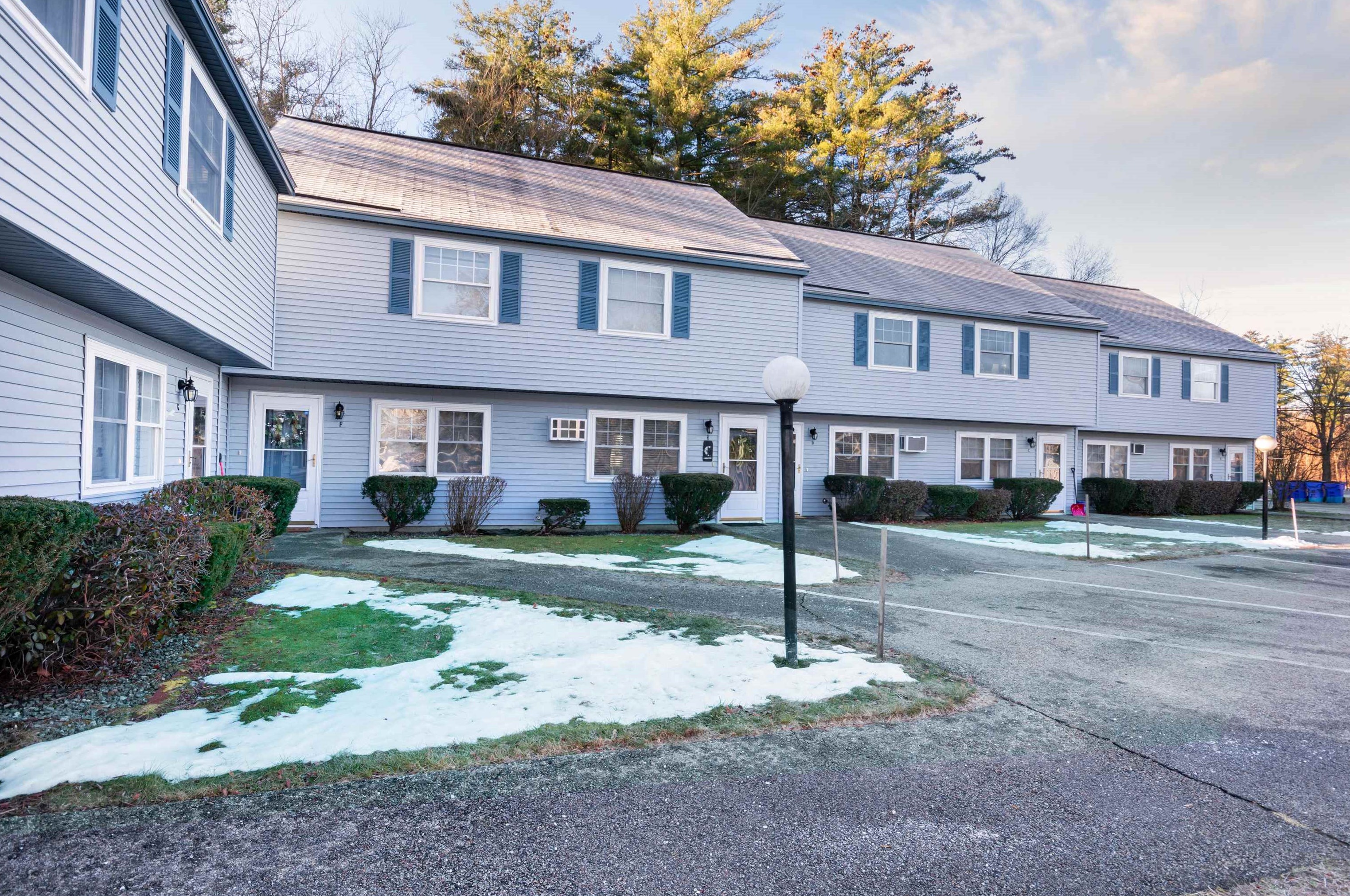 7 Daniel Plummer Rd #d, Goffstown, NH 03045