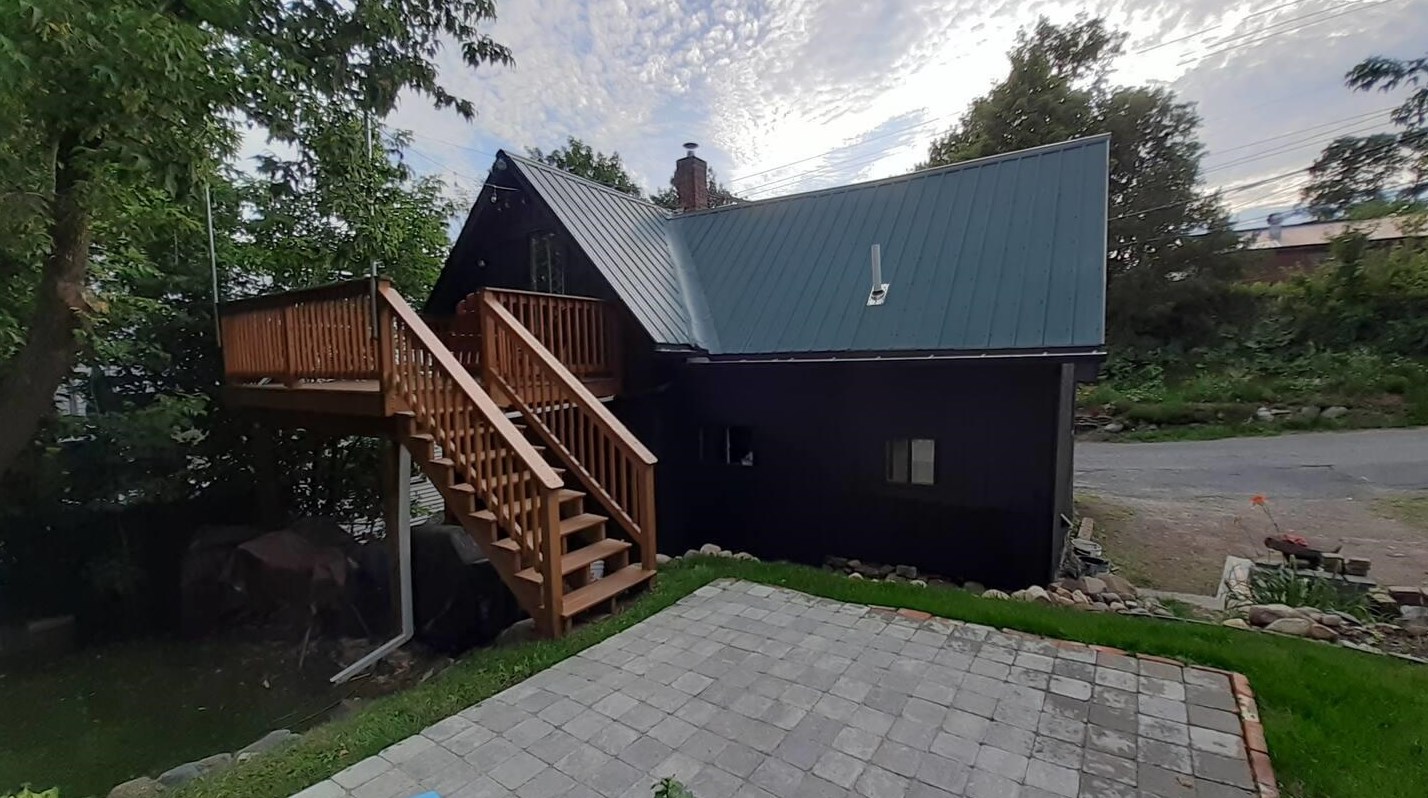11 Hidden Brook Ln, Littleton, NH 03561 exterior