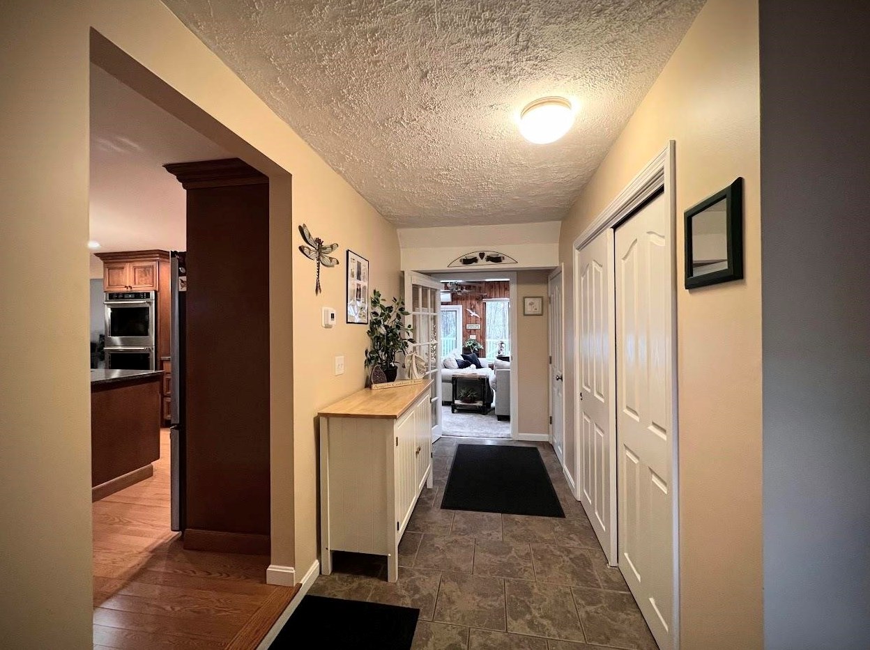 51 Brennan St, Manchester, NH 03109